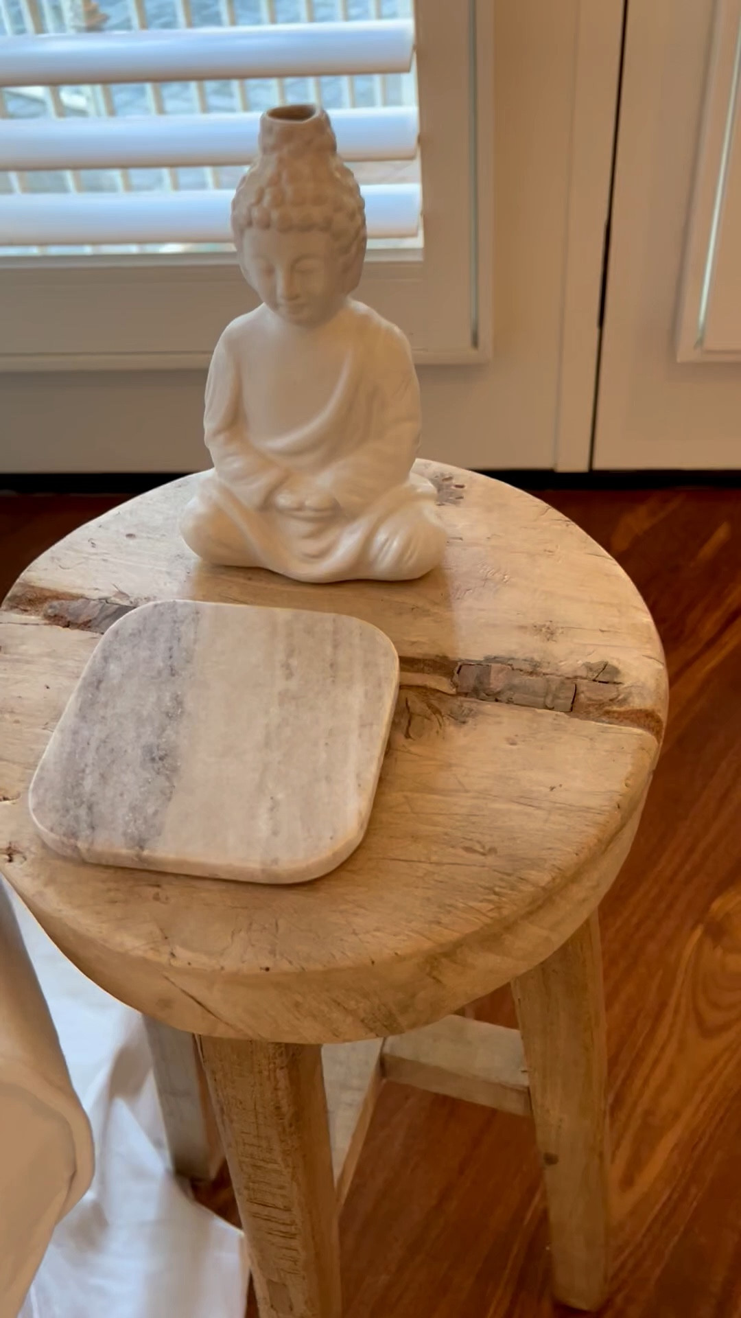 These are the kind of coasters that actually make your space feel pulled together

Most people overlook them… but when your coffee table, nightstand, or outdoor space has these layered in, it instantly looks more intentional and styled

I love using coasters that feel like decor — natural textures, coastal tones, and pieces you don’t want to hide

It’s a small detail that makes a big difference every single day

Shop my go-to coasters in my LTK

#AmandaAndCoDesign #beachhome #coastaldecor

#LTKHome