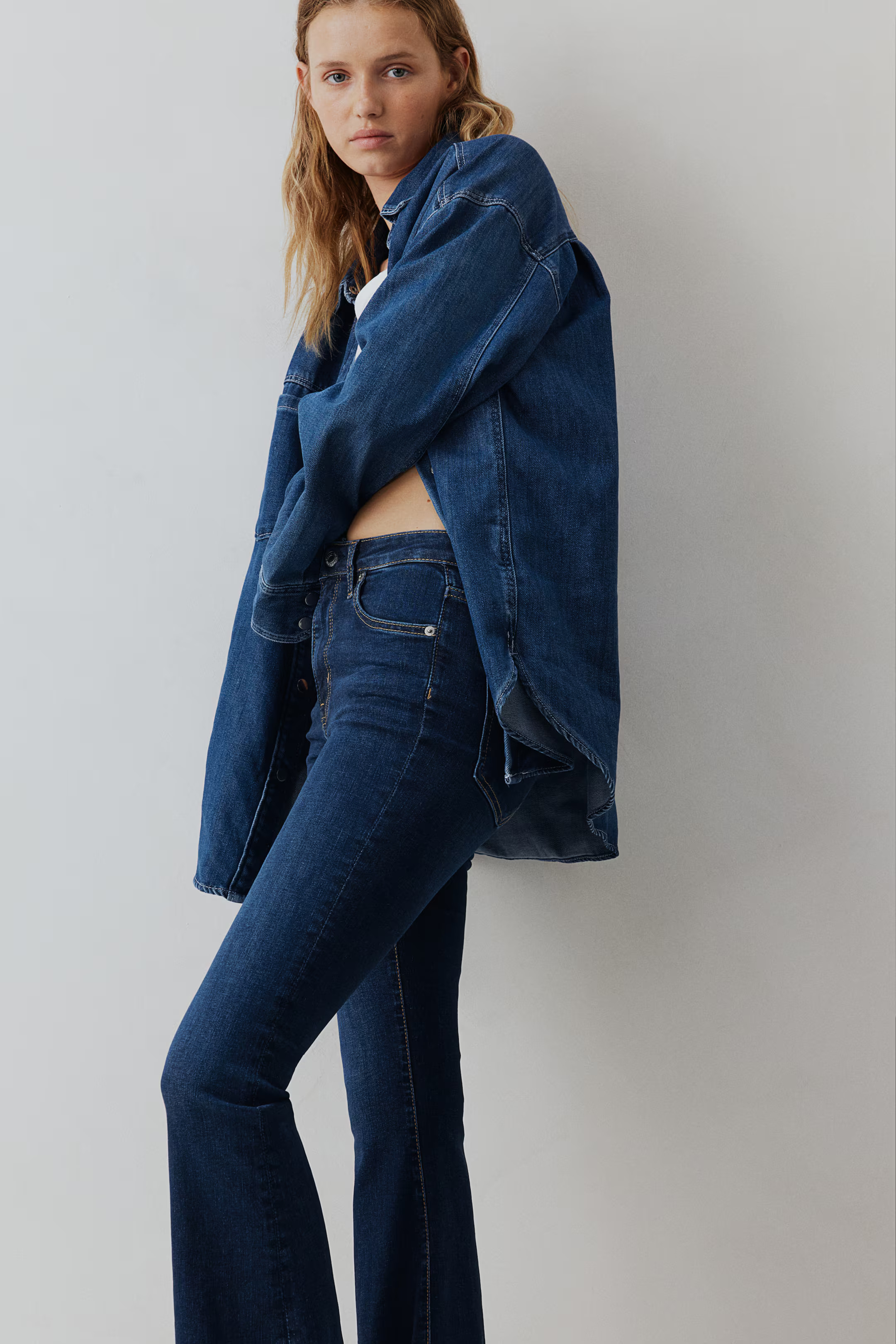 Flared Ultra High Jeans | H&M (US + CA)