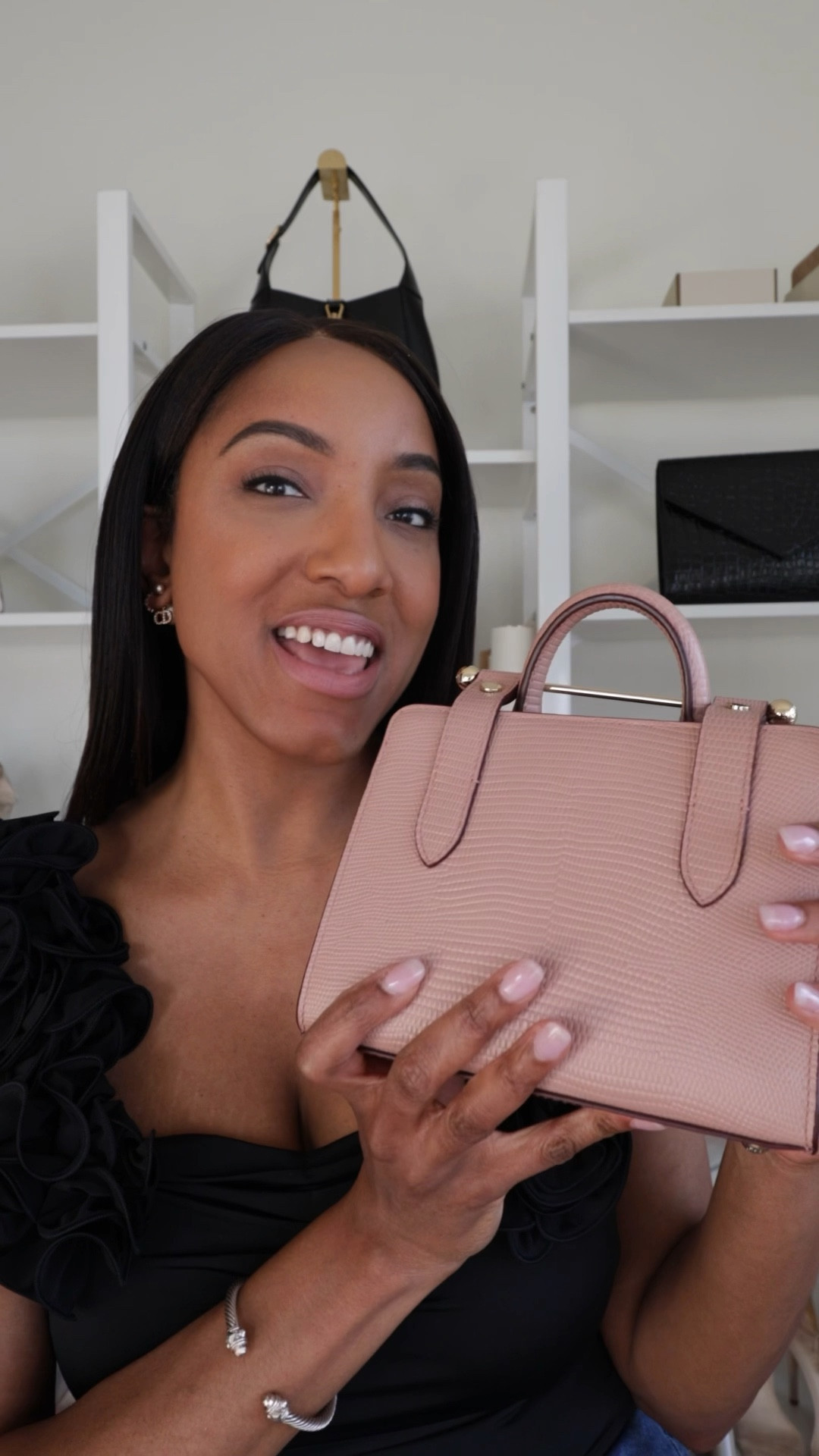 Strathberry is having an amazing sale and this color is perfect for Summer | Summer Mini Bags, Summer Wardrobe Staples, Strathberry, Handbags 

#LTKStyleTip #LTKSummerSales #LTKItBag