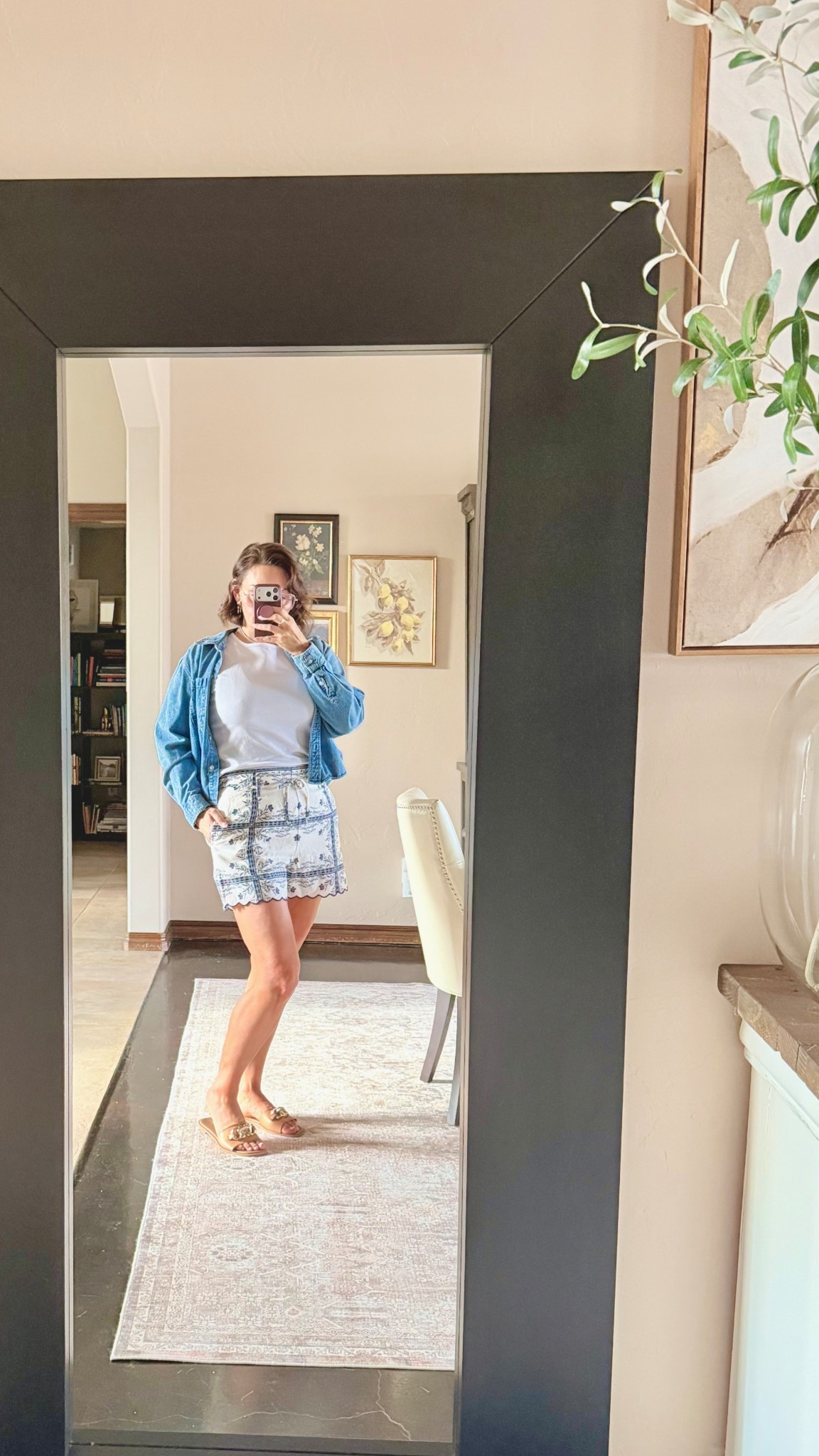 These Target shorts are adorable and giving major Anthro vibes  

#LTKselfcare #LTKU #LTKOver40