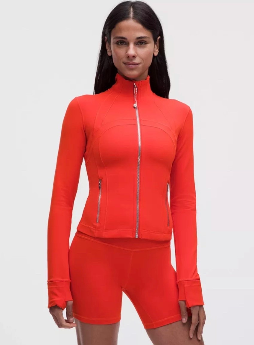 Most loved set this week
Lululemon 
Lulu finds
Athleisure 
Comfy ootd