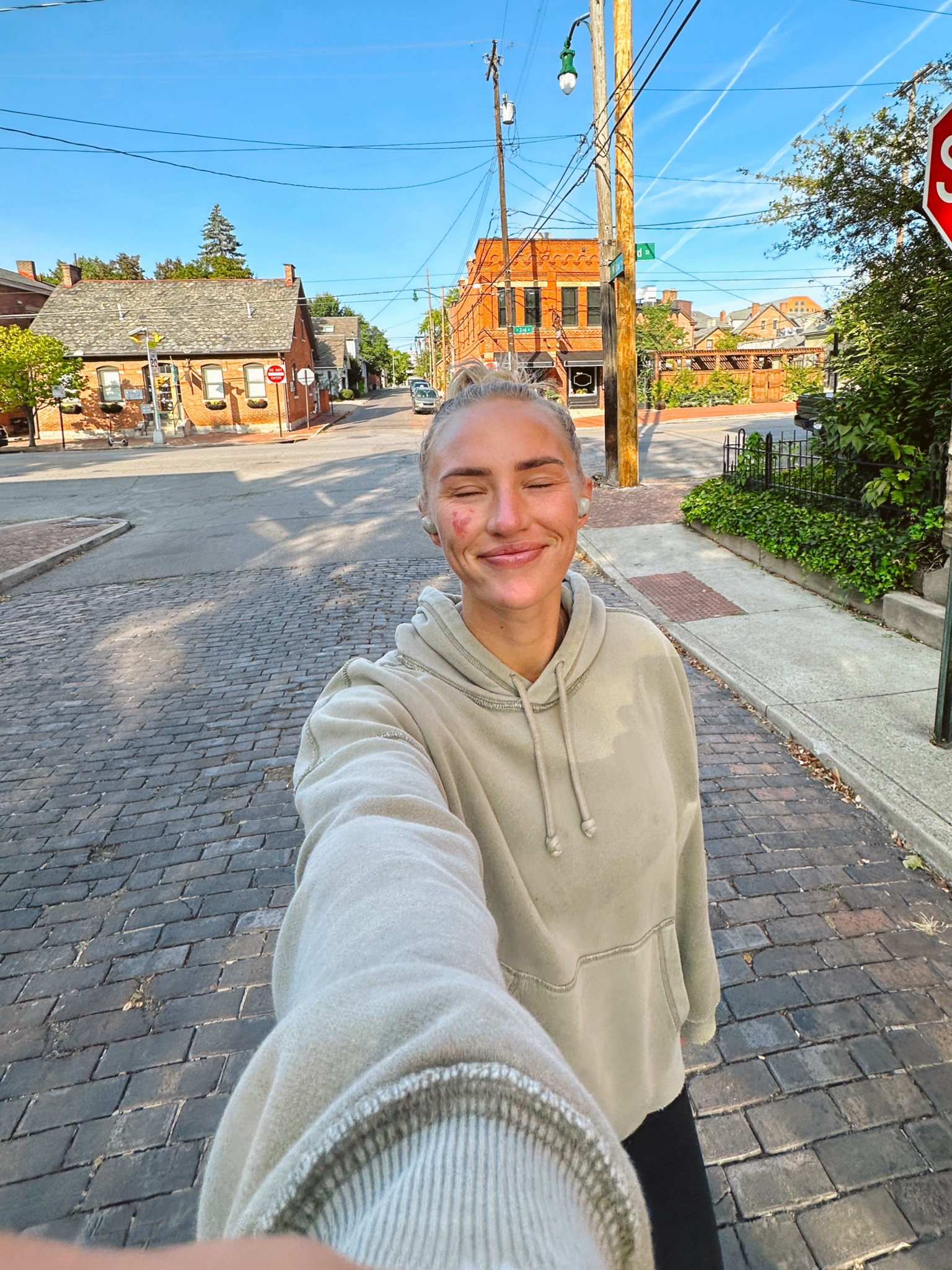 Essential pull over hoodie is an understatement. You can’t see it here but the waist of the hoodie is loose!

#LTKStyleTip