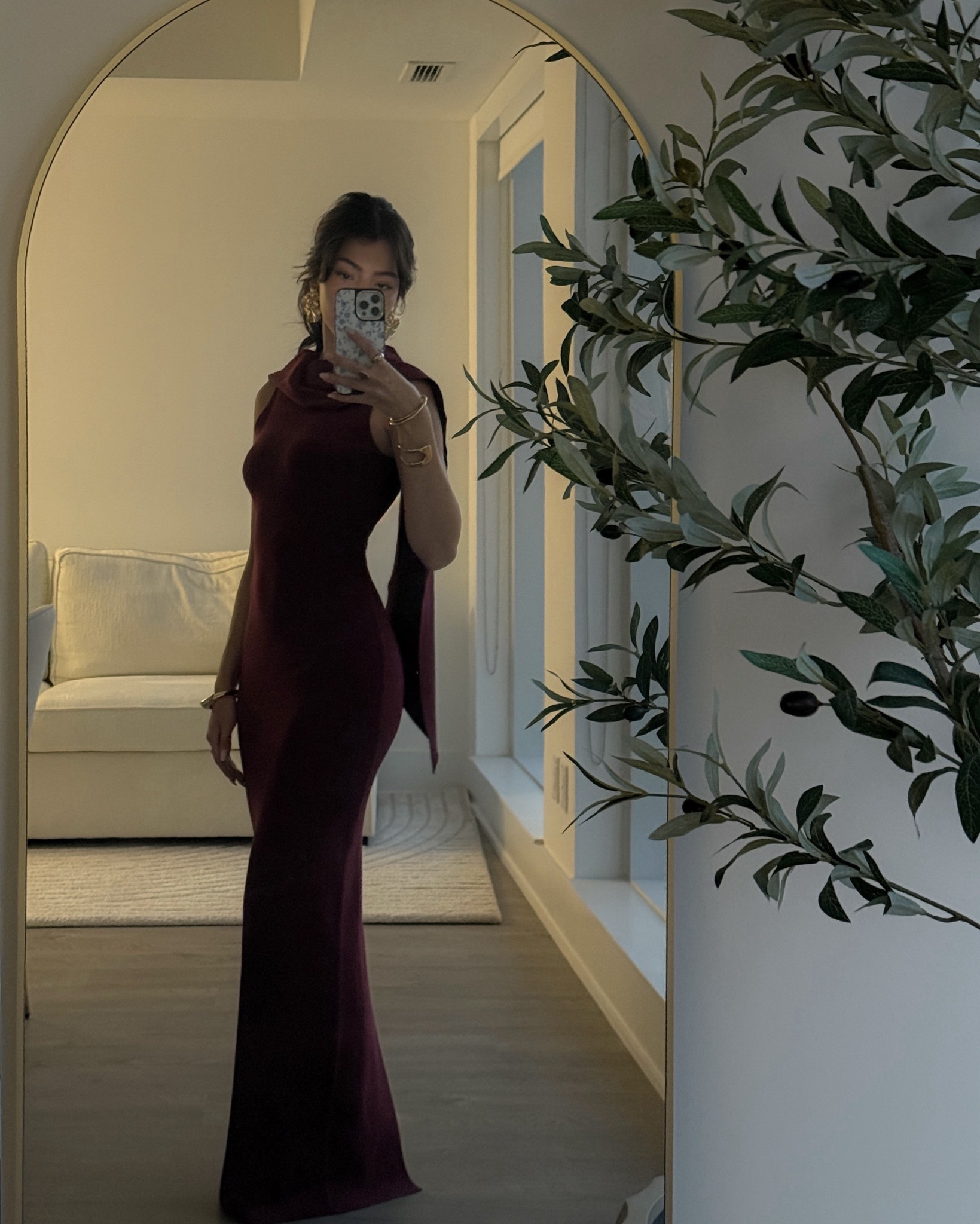 Elegant merlot maxi dress for autumn 