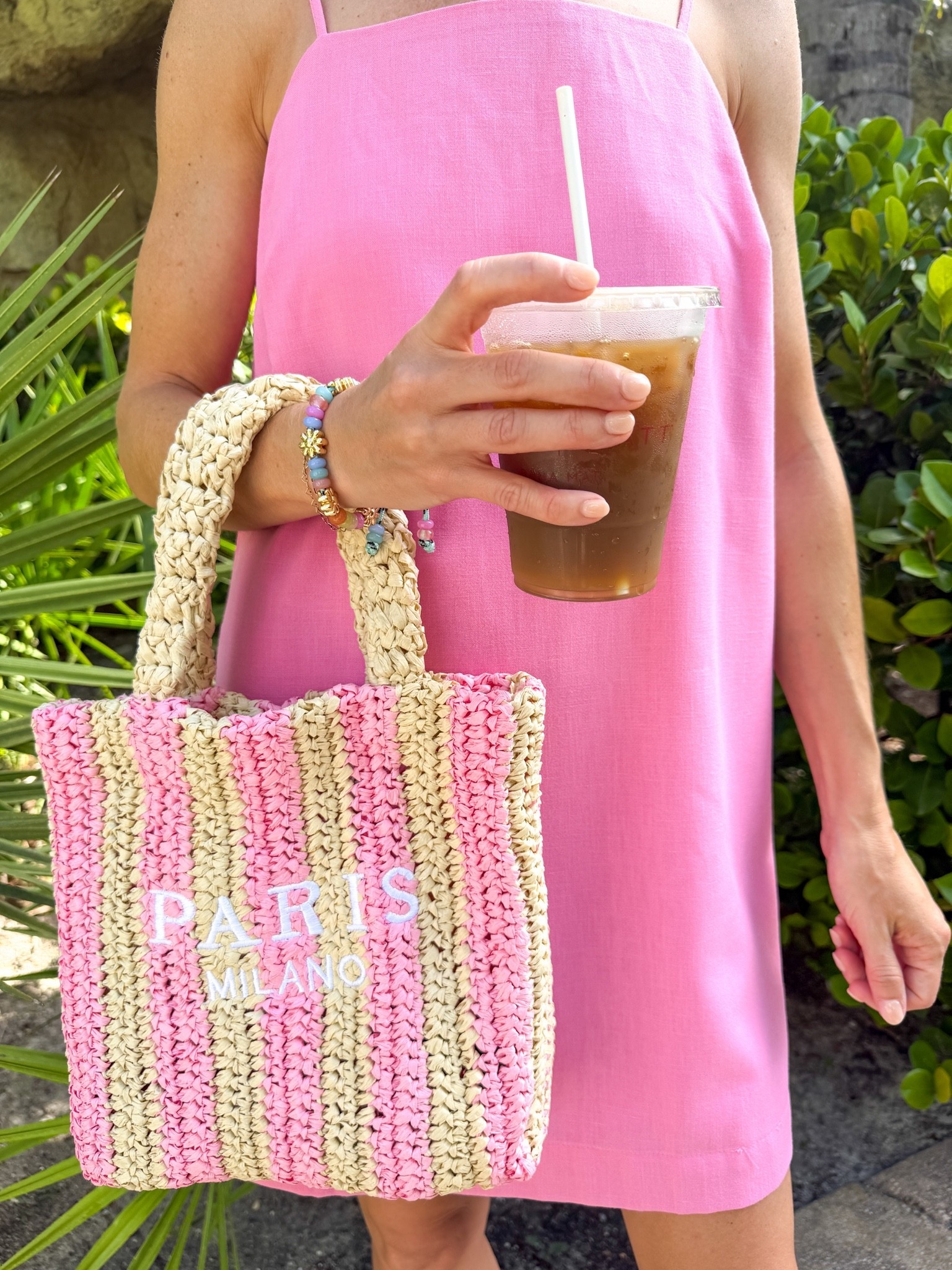 Small straw tote from Amazon with designer vibes! Perfect to take on coffee runs or quick errands. Take your essentials to the pool too! Comes in more colors!

#LTKootd #LTKgrwm