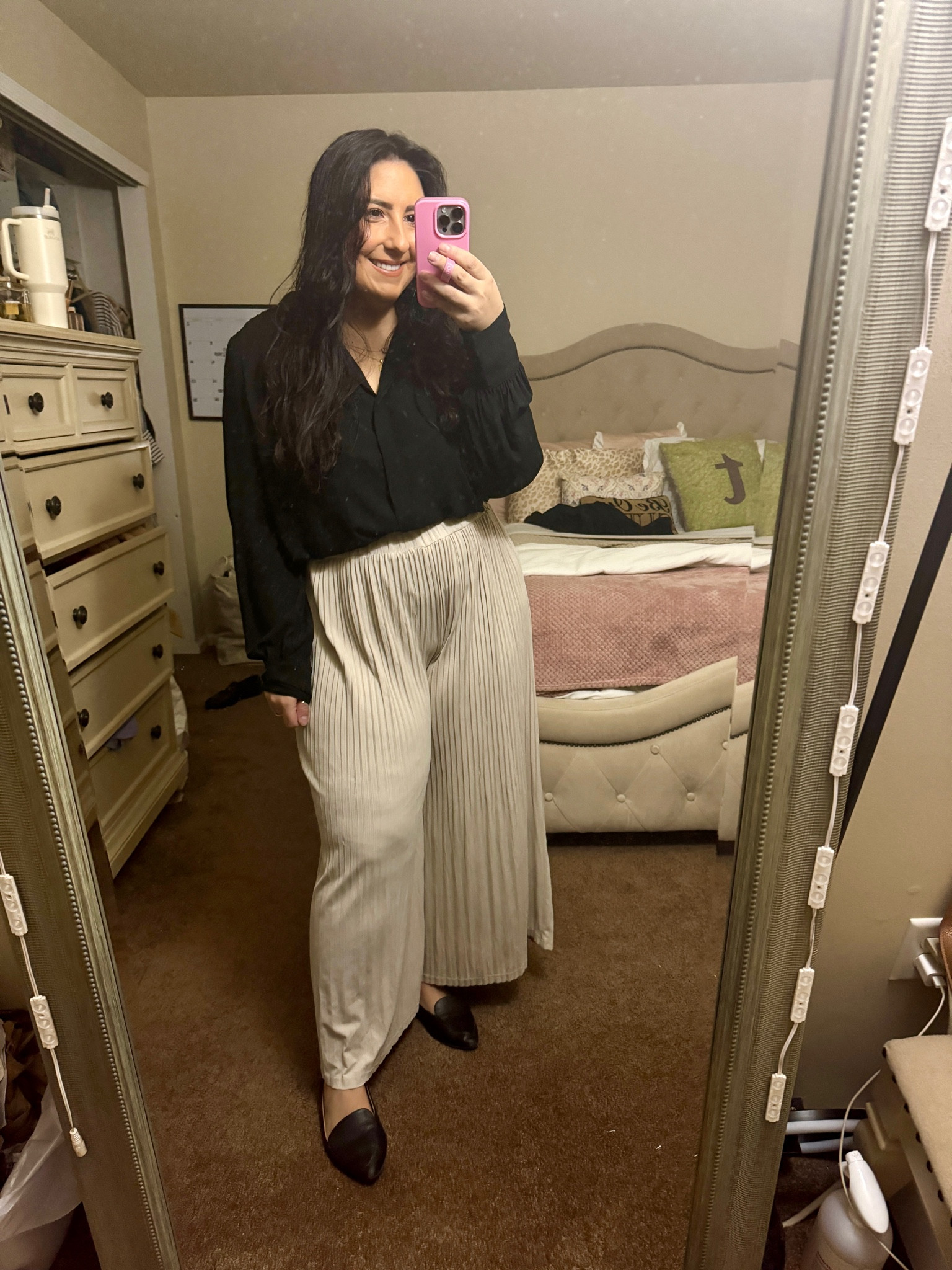 winter workwear outfit 
pants on sale - but very few sizes left in the nude color - the black has more options ! 
- both the top and pants run true to size !! 

#LTKHoliday #LTKmidsize #LTKSeasonal