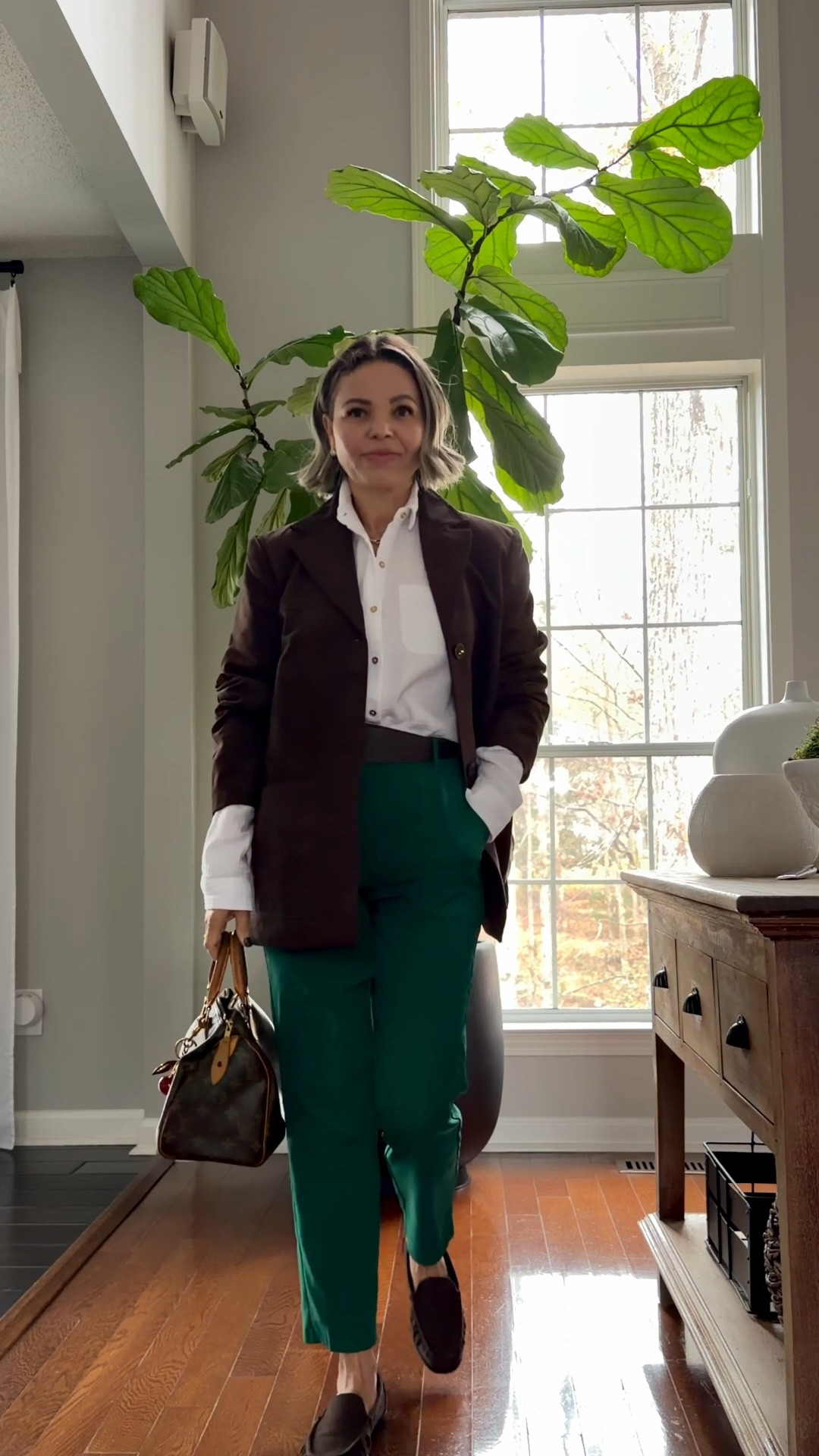 holiday outfits womens
Christmas shopping outfit, comfortable and warm . This oversized suede jacket is such a staple piece, versatile, comfortable and warm🤎


#LTKOver50 #staplepieces #oversized #suede#h&m #brown #louisvuitton


#LTKGiftGuide #LTKHoliday #LTKgrwm