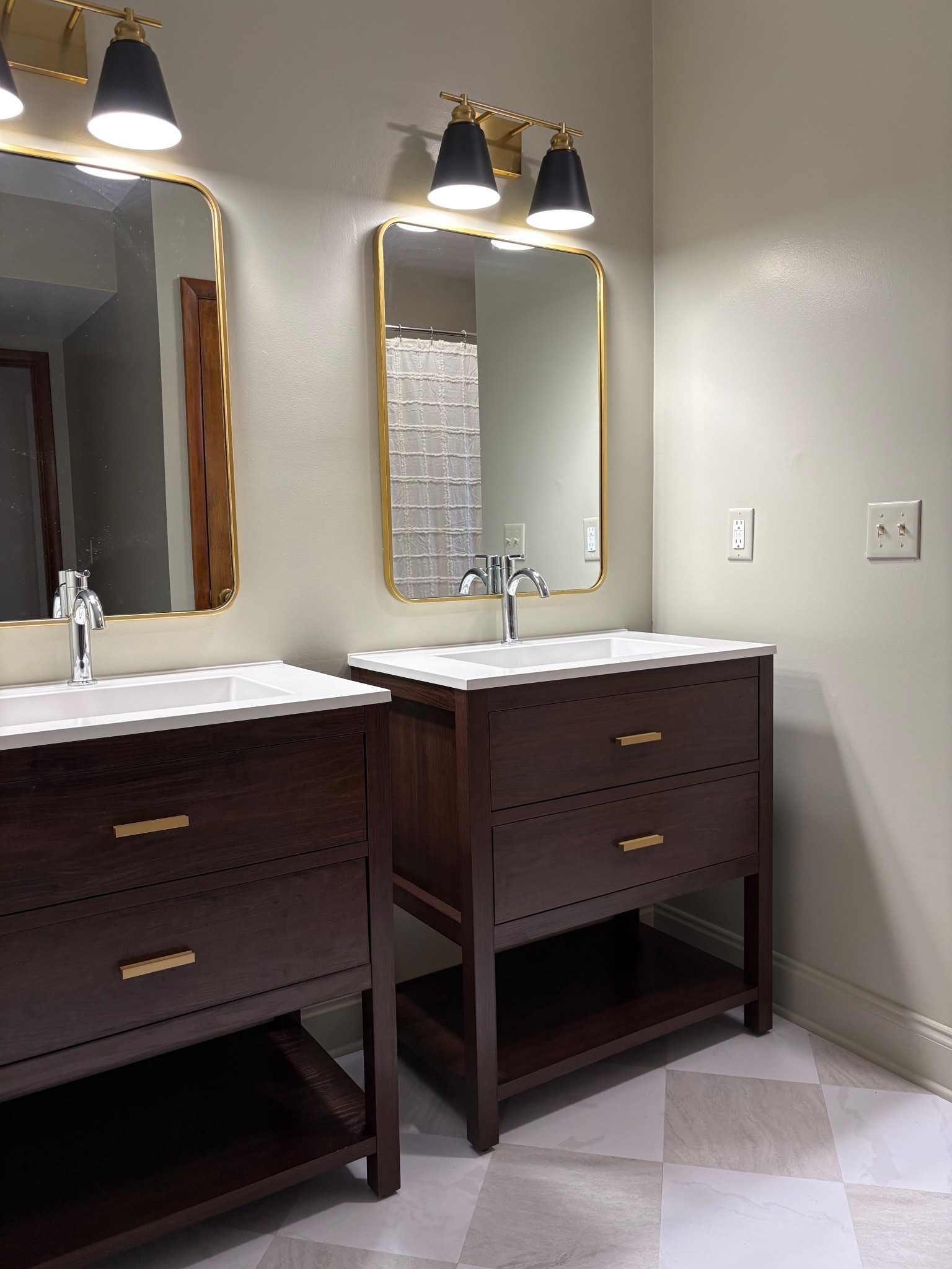 A few simple upgrades in our apartment went a long way in making the space feel so much fresher. The majority was delivered right to our door from #Wayfair.

#HomeUpgrades #BudgetBathroom #Fresh #DIY 

#LTKhome #LTKfamily