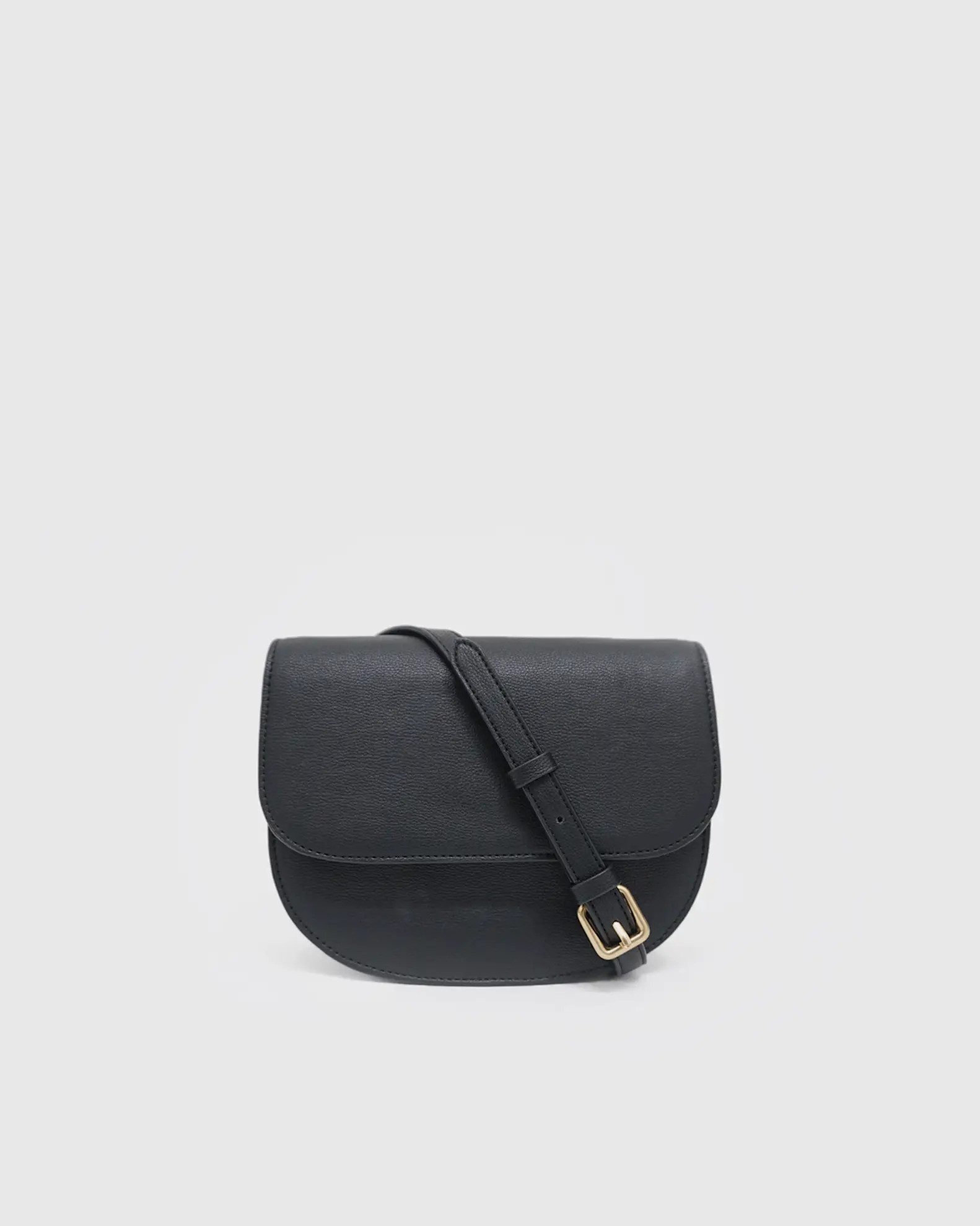Vegan Saddle Bag | Quince