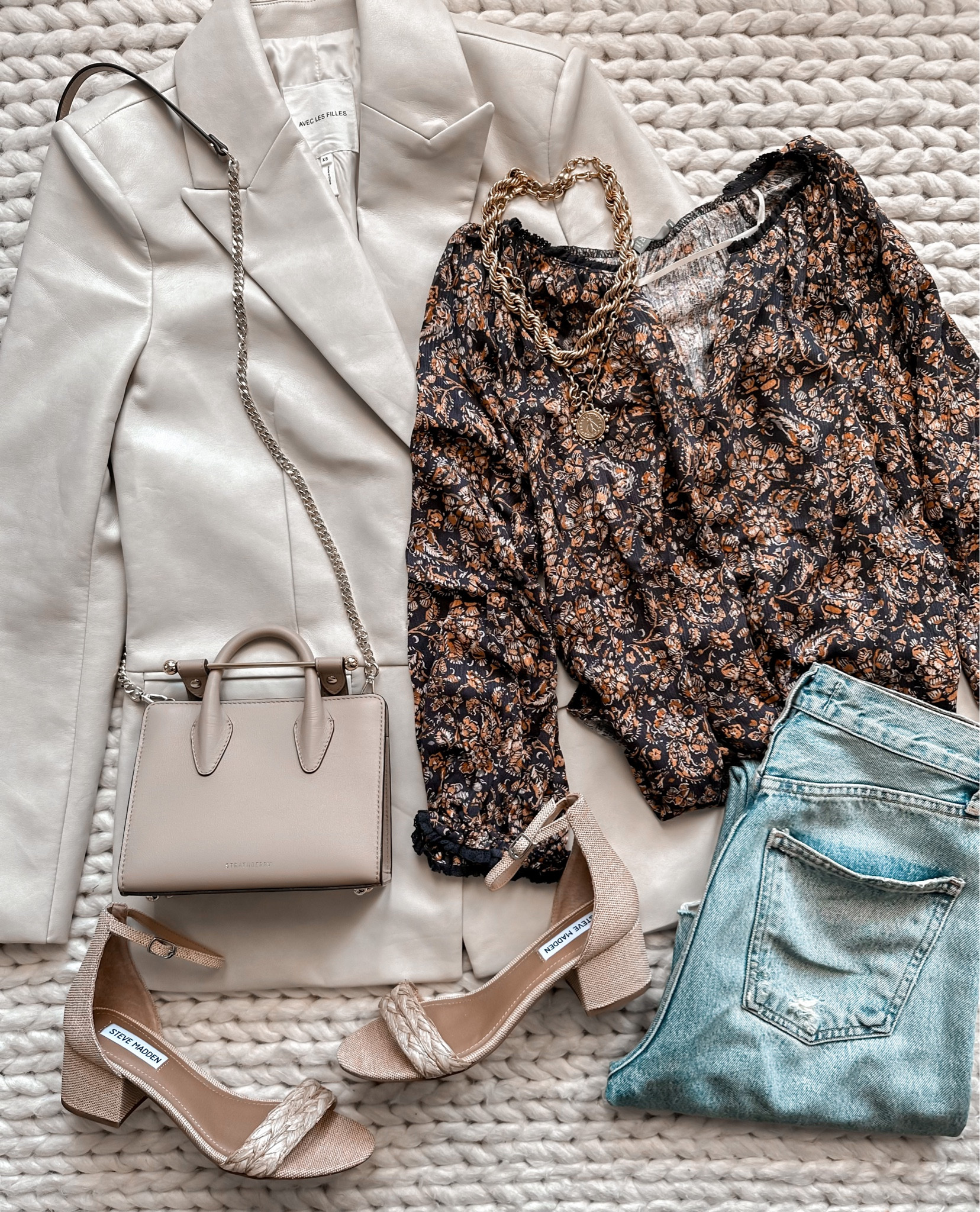 Faux leather blazer
Spring outfit 
Heels 
Jeans 
Bag
Mini bag
#ltkunder50
#ltkitbag
#ltkshoecrush
#ltku

#liketkit #LTKFind #LTKunder100 #LTKSeasonal

#LTKFind #LTKSeasonal #LTKstyletip