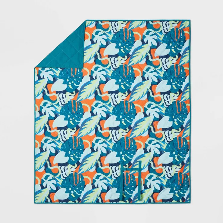 72" x 60" 'In The Jungle' Picnic Blanket - Sun Squad™ | Target