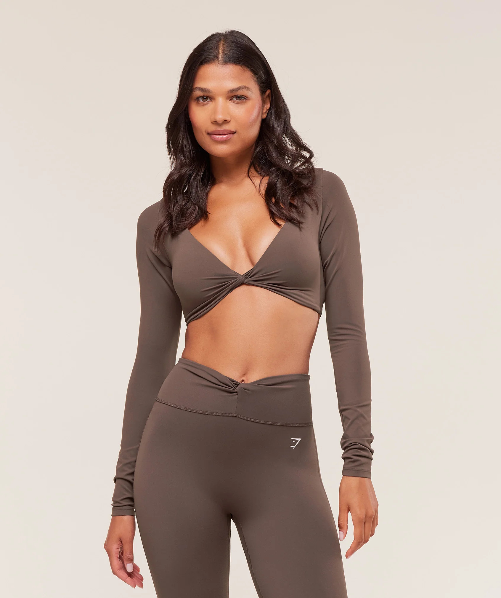 Gymshark Twist Front Long Sleeve Crop Top - Walnut Brown | Gymshark US