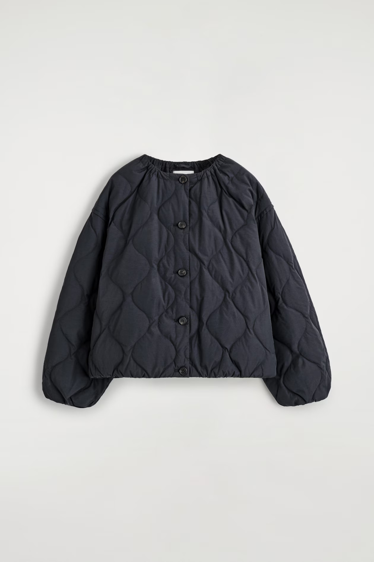 GATHERED QUILTED DOWN JACKET - NAVY | COS GB | COS UK