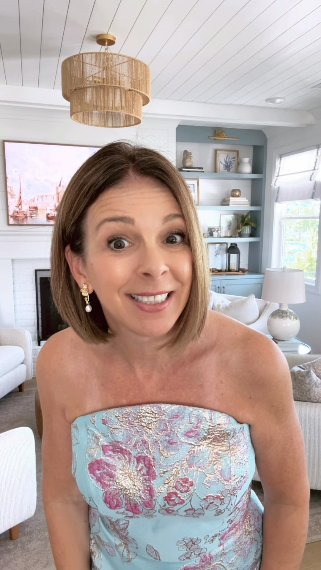 Are you on the hunt for the perfect summer wedding guest dress for a formal or black tie dress code? Check out this beautiful Teri Jon gown from Saks. Lightweight and A-line with so much fun color! This is such a fun and flattering style.

Pair this with simple jewelry and shoes or step it up with some serious sparkle. Either way you are sure to WOW! This would also make a stunning Mother of the Bride or Mother of the Groom dress if the colors fit the palette for the wedding.

@saksfifthavenue #saks #sakspartner