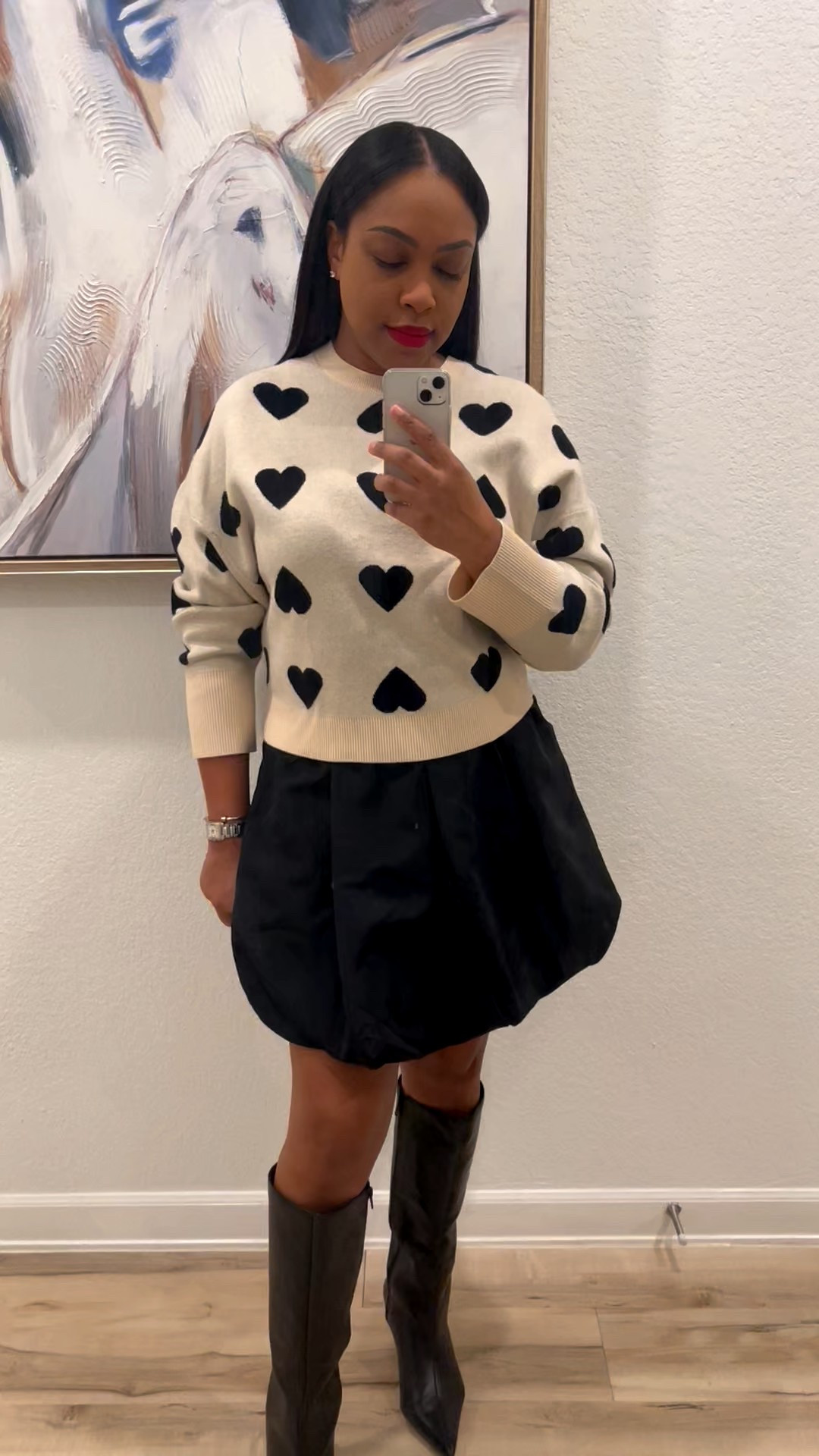 Valentine’s Day Outfit 🖤🤍

#LTKSeasonal #LTKootd #LTKFindsUnder100