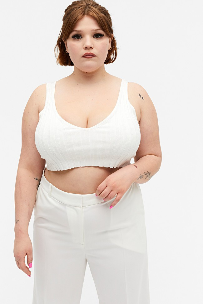 Kurzes geripptes Trägertop | Monki (DE)