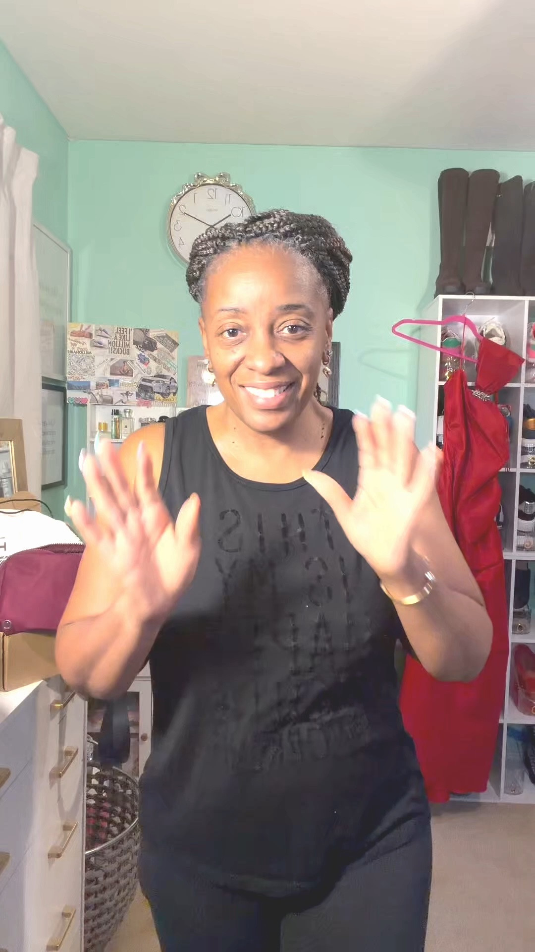 🚚🔥 TODAY IS A FOOD TRUCK DAY! 🔥🚚

So you already know I had to put together a cute little look! 😂 Listen, just because I’m working the food truck doesn’t mean the outfit can’t still give! 💁🏾‍♀️✨

And while we’re talking fashion, I had to share some of my favorite handbags on a budget! 👜💰 Because looking fabulous does NOT mean we have to spend fabulous money! 😂

Cute outfit ✔️
Cute handbag ✔️
Food truck duties ✔️
Budget still intact ✔️😂

Which handbag are you carrying? 👀👜

#OOTD #FoodTruckLife #HandbagsOnABudget #AffordableFashion #BudgetFriendlyFashion #FashionFinds #StyleOnABudget #FashionOver50 #TodaysLook #KeyStyle #DallasFashion #ShopMyStyle

#LTKgrwm #LTKootd #LTKdayinmylife