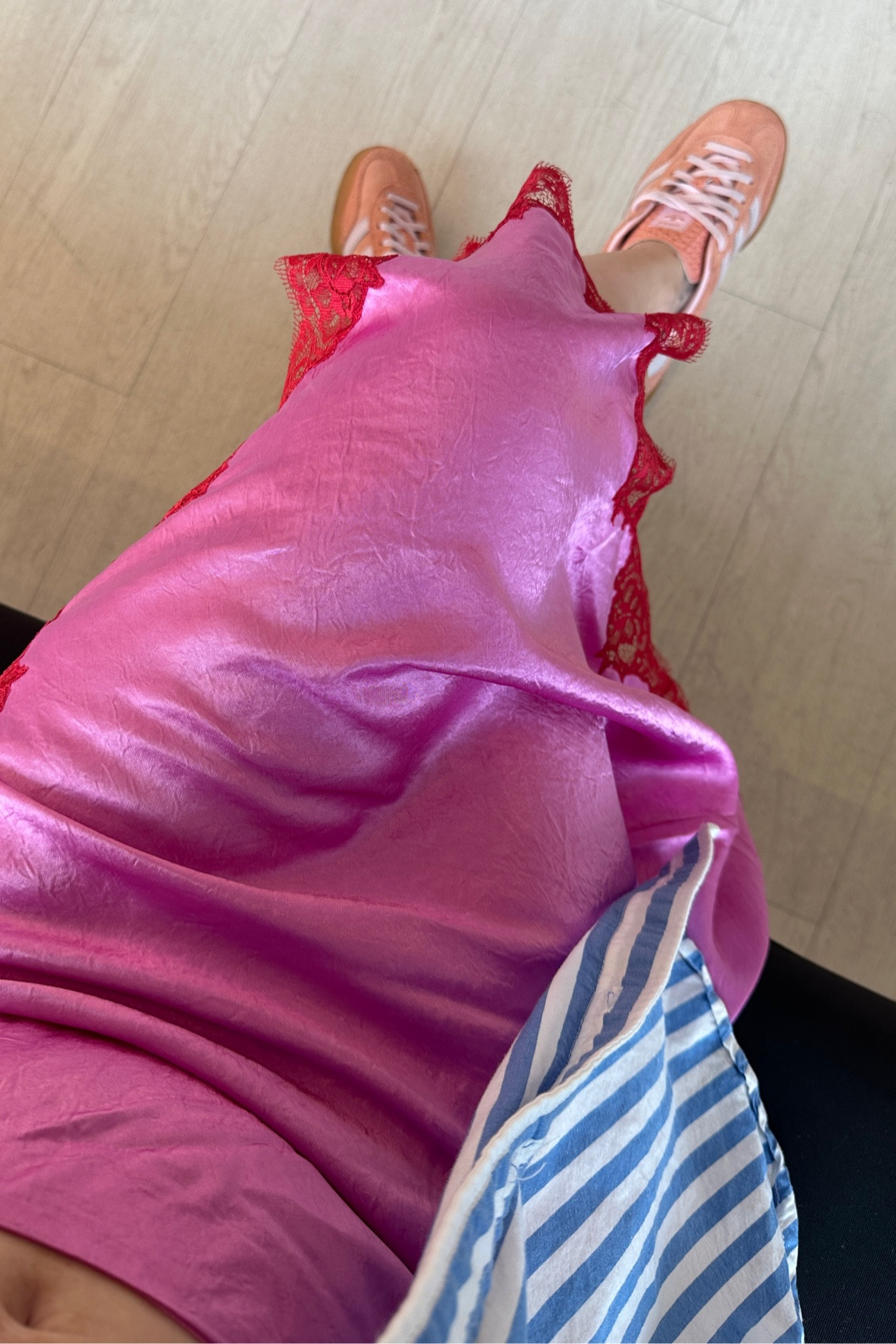 elevated casual 

Silk skirt
Sambas
Oversized button up 


#LTKSaleAlert #LTKShoeCrush