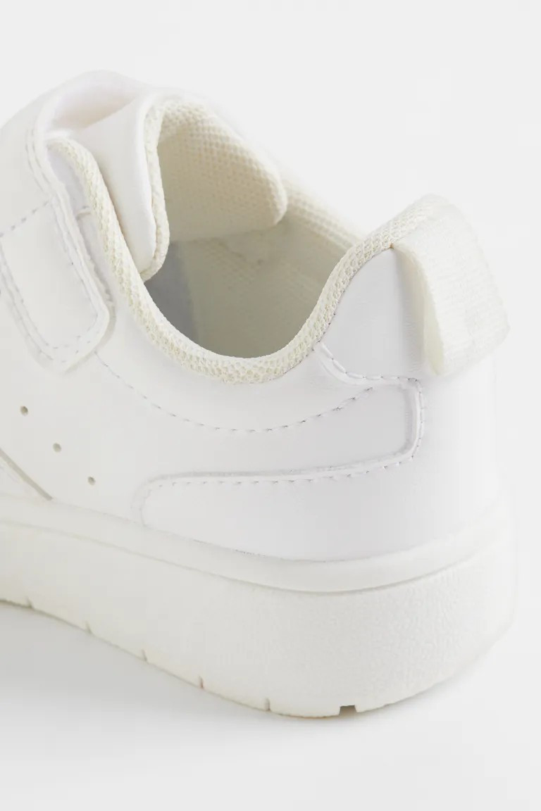 Sneakers | H&M (US + CA)