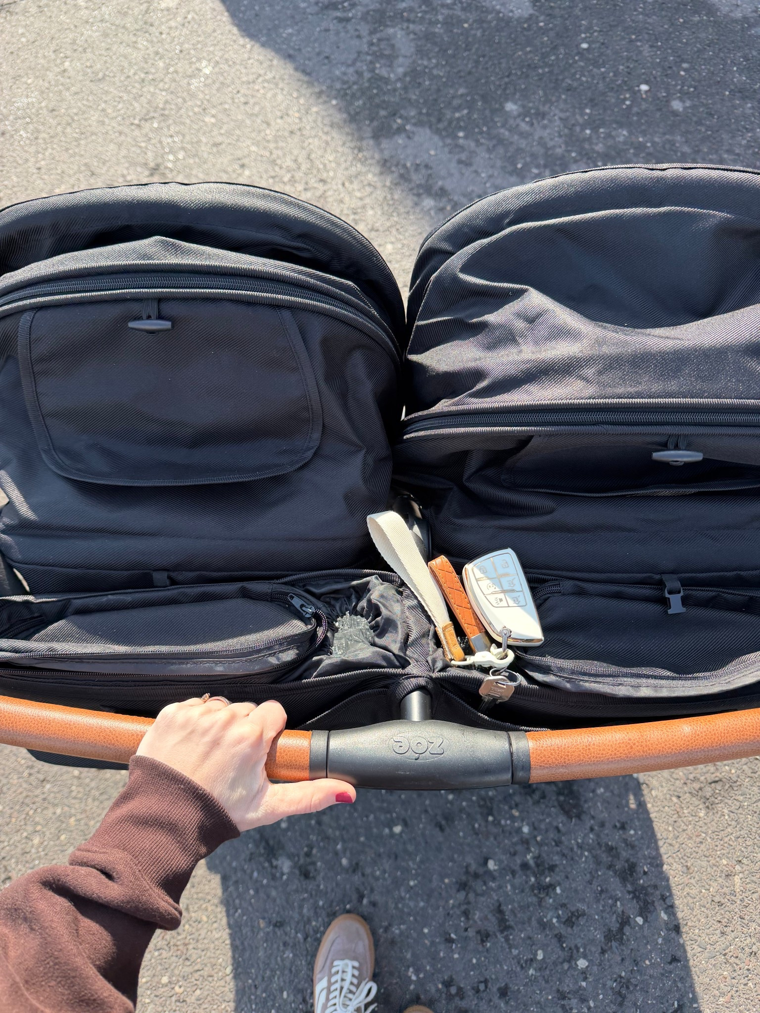 How I go out and about with 3 babies! 👶🏼