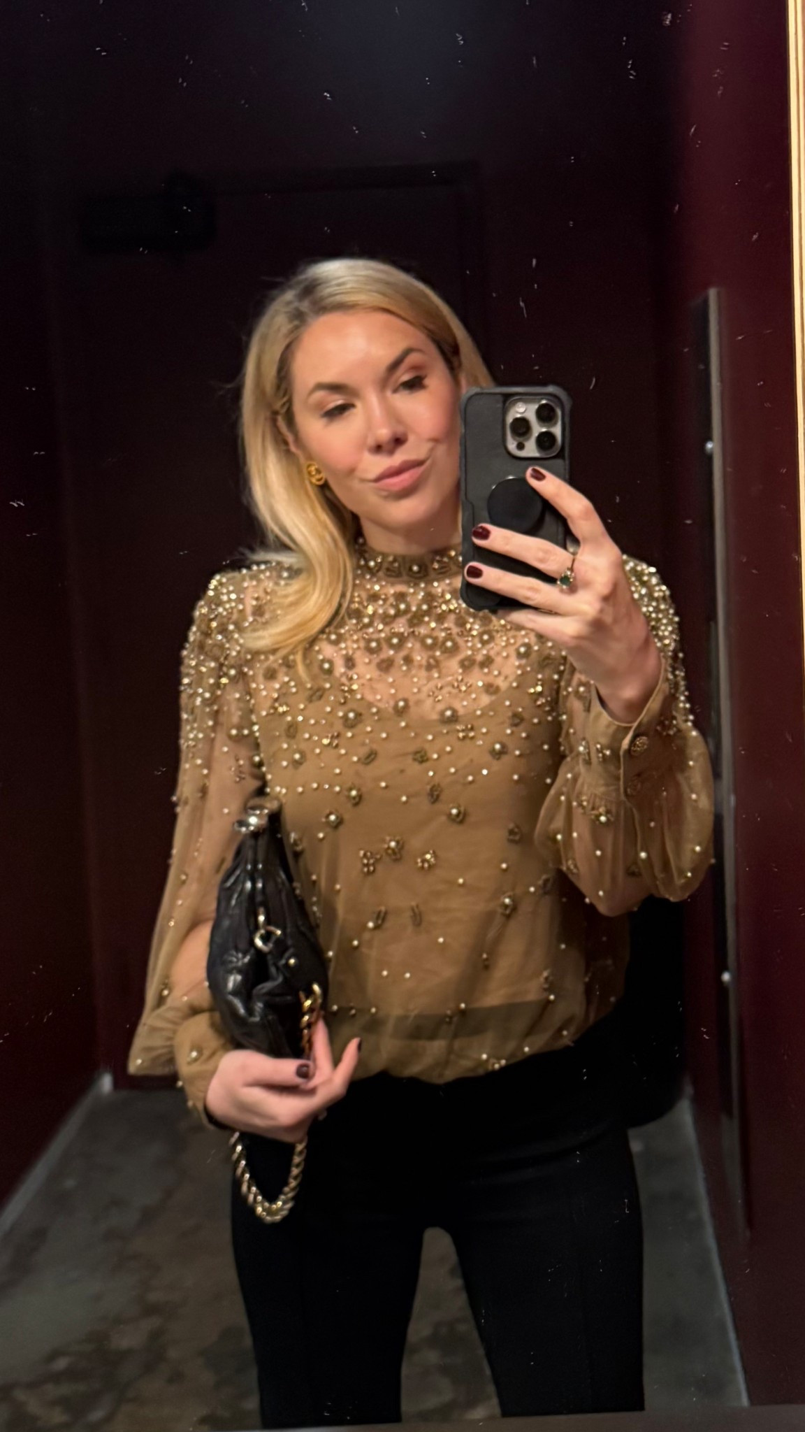 Tonight’s outfit 
This top would be perfect for NYE!
And these pants are soooo flattering!
NYE Outfit 
New Year’s Eve Outfit 
#LTKHoliday