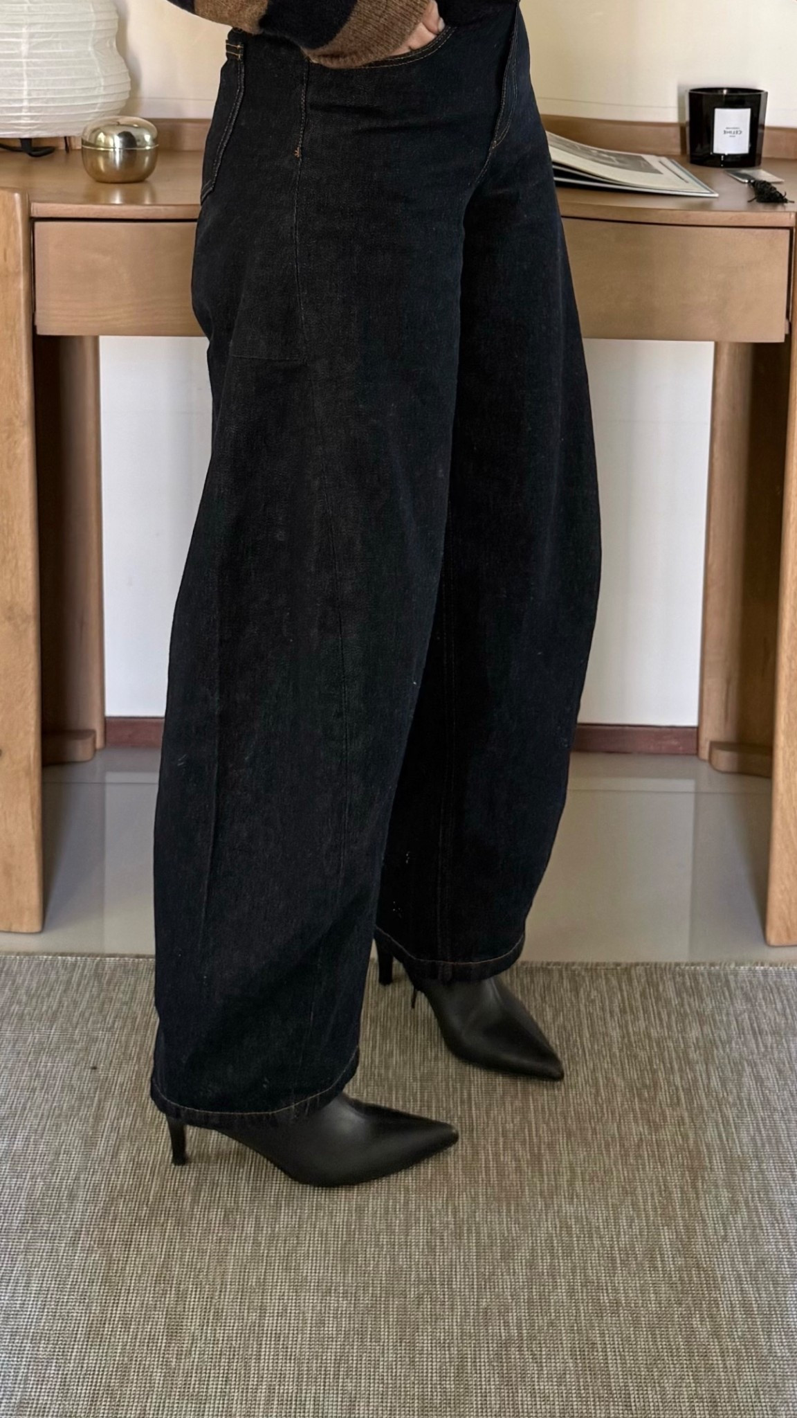 Barrel leg denim focus!