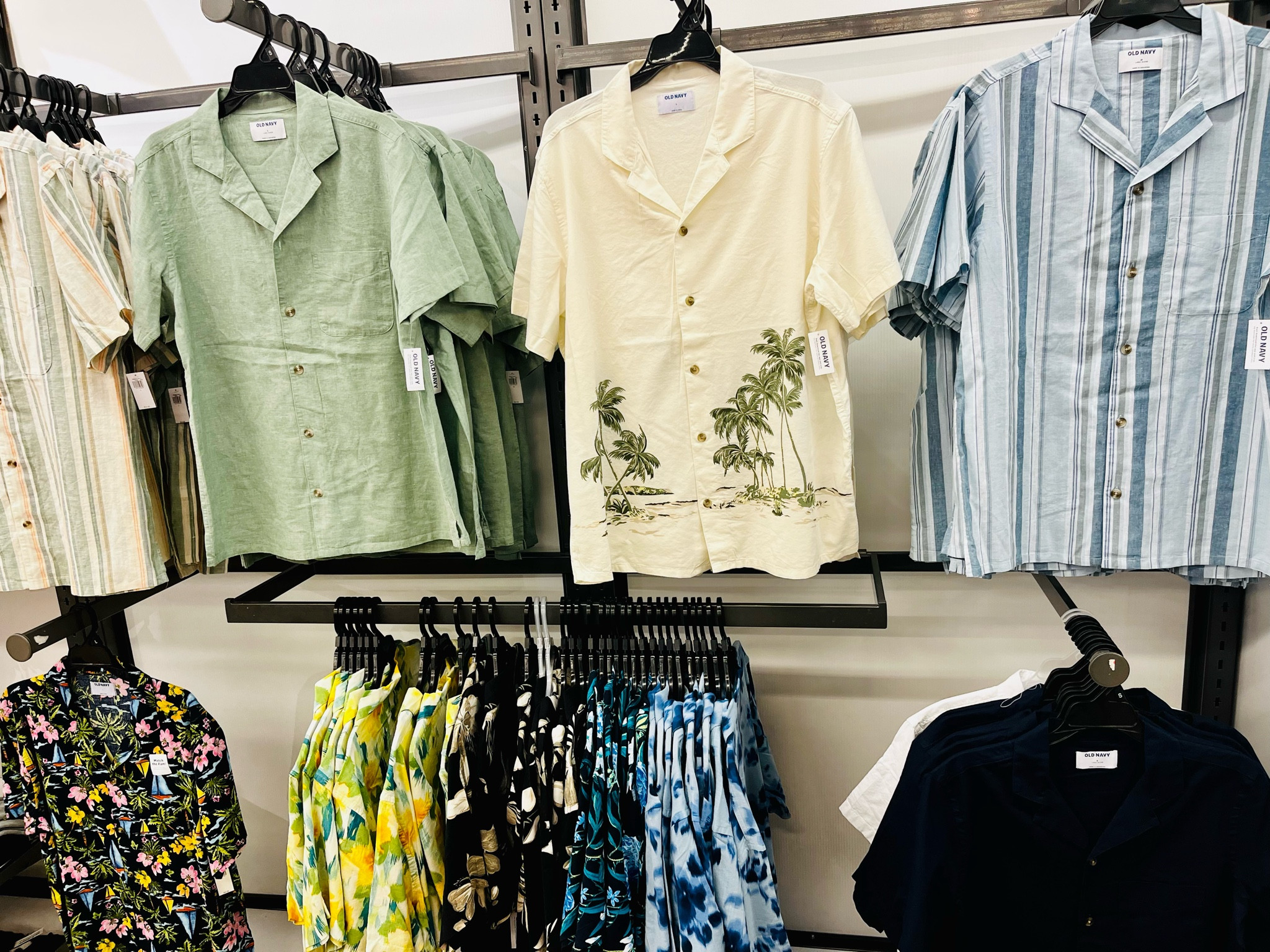 Spring break styles from Old Navy 🌊☀️🕶️

#oldnavy #springbreakstyles #familyfashion #seasonalstyles 

#LTKfindsunder50 #LTKmens #LTKSeasonal