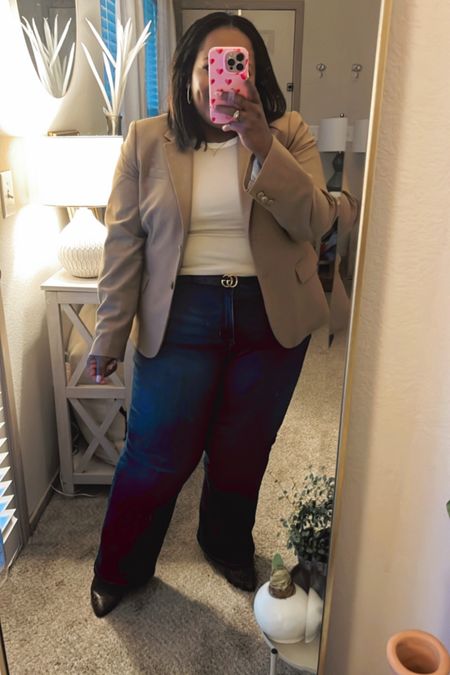 My casual ootd for the office and for denim Friday. Love this schoolboy blazer from J. Crew Factory! I’ve had it for 3 years and it’s such a great classic piece to have in your closet. 

#LTKmidsize #LTKSpringSale #LTKstyletip