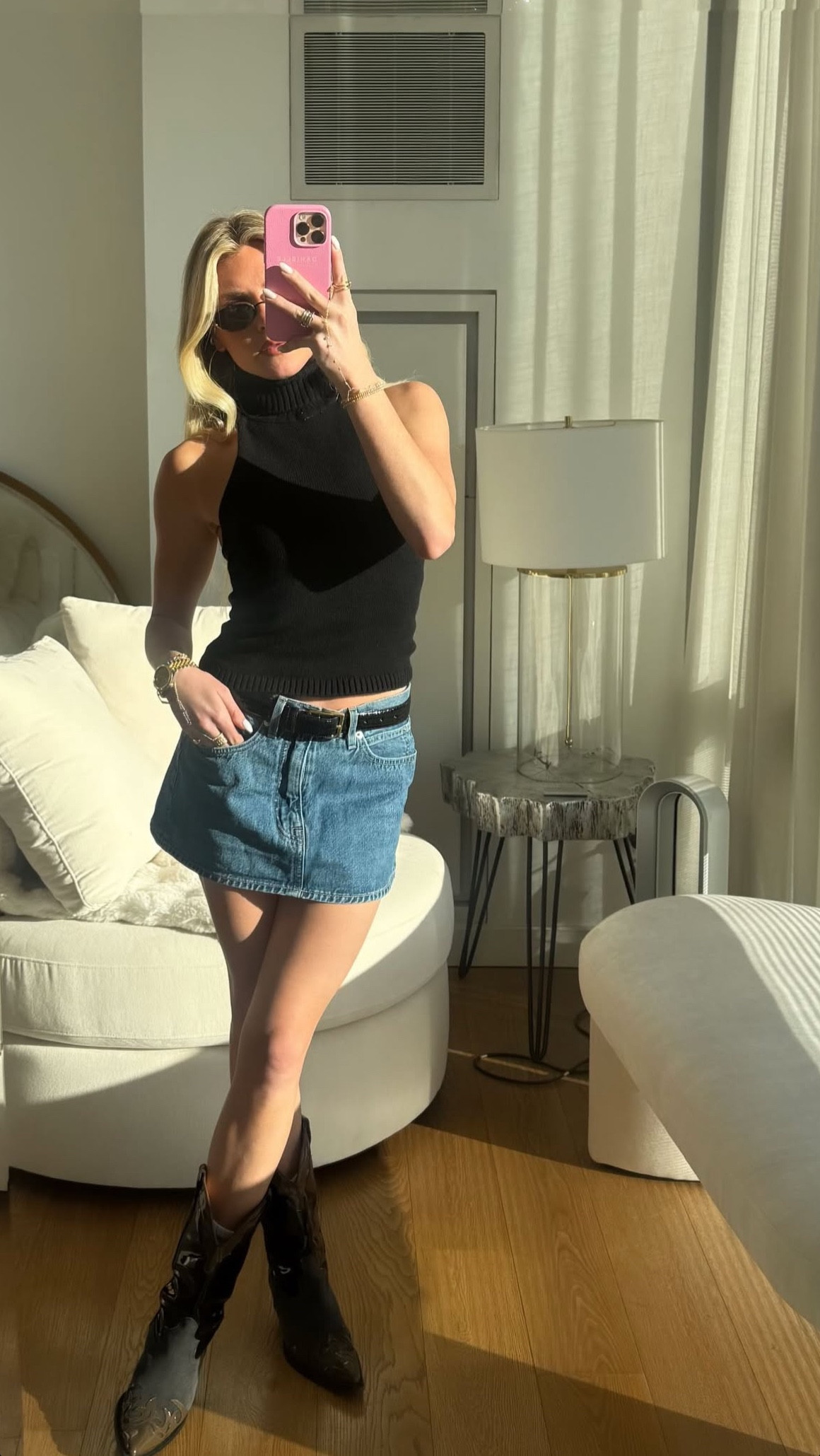 Boots are sold out but i’m linking a similar pair and my top is on sale right now!

#LTKStyleTip #LTKSeasonal #LTKSaleAlert