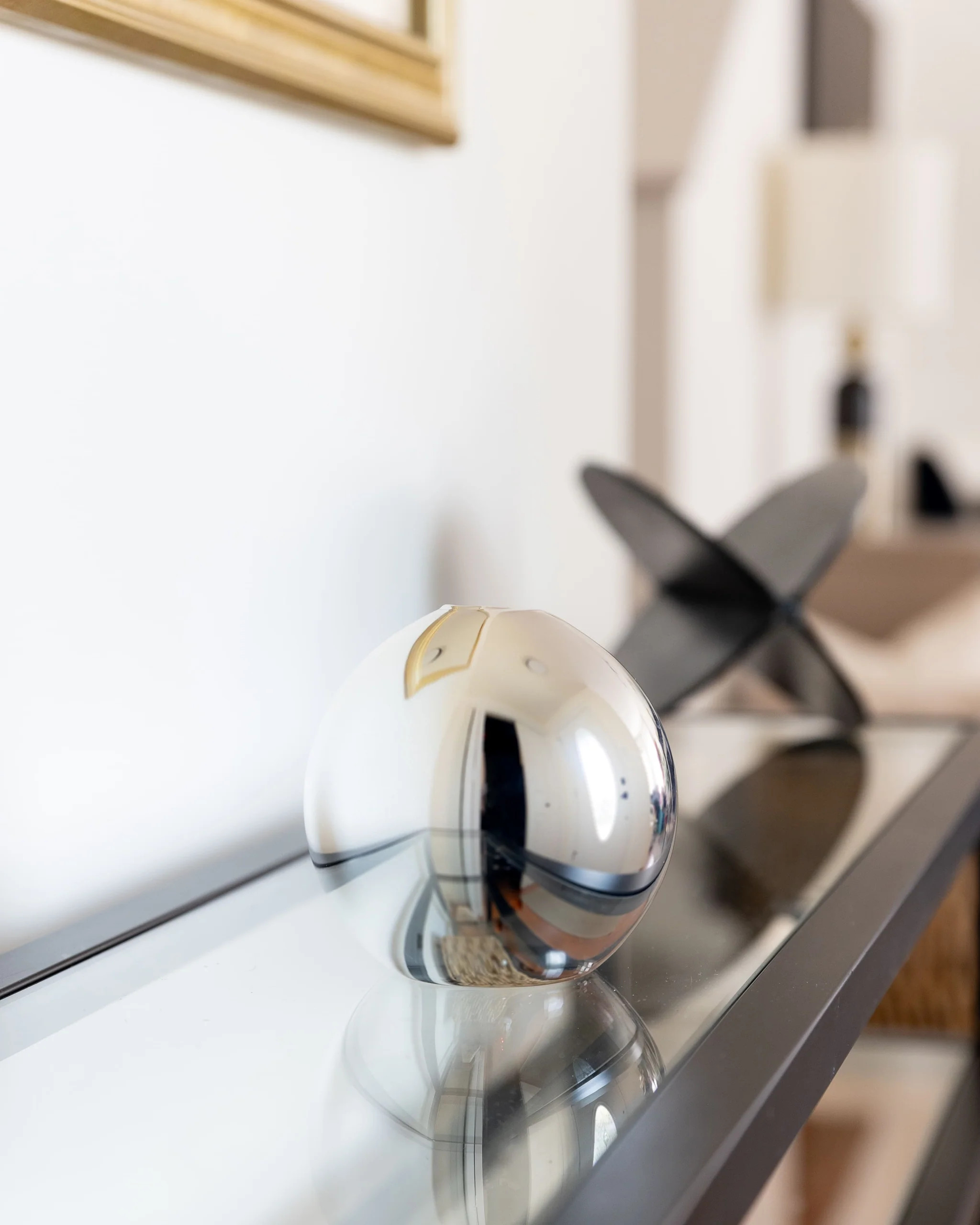 Neva Silver Metallic Vase | Everlasting Candle Co.