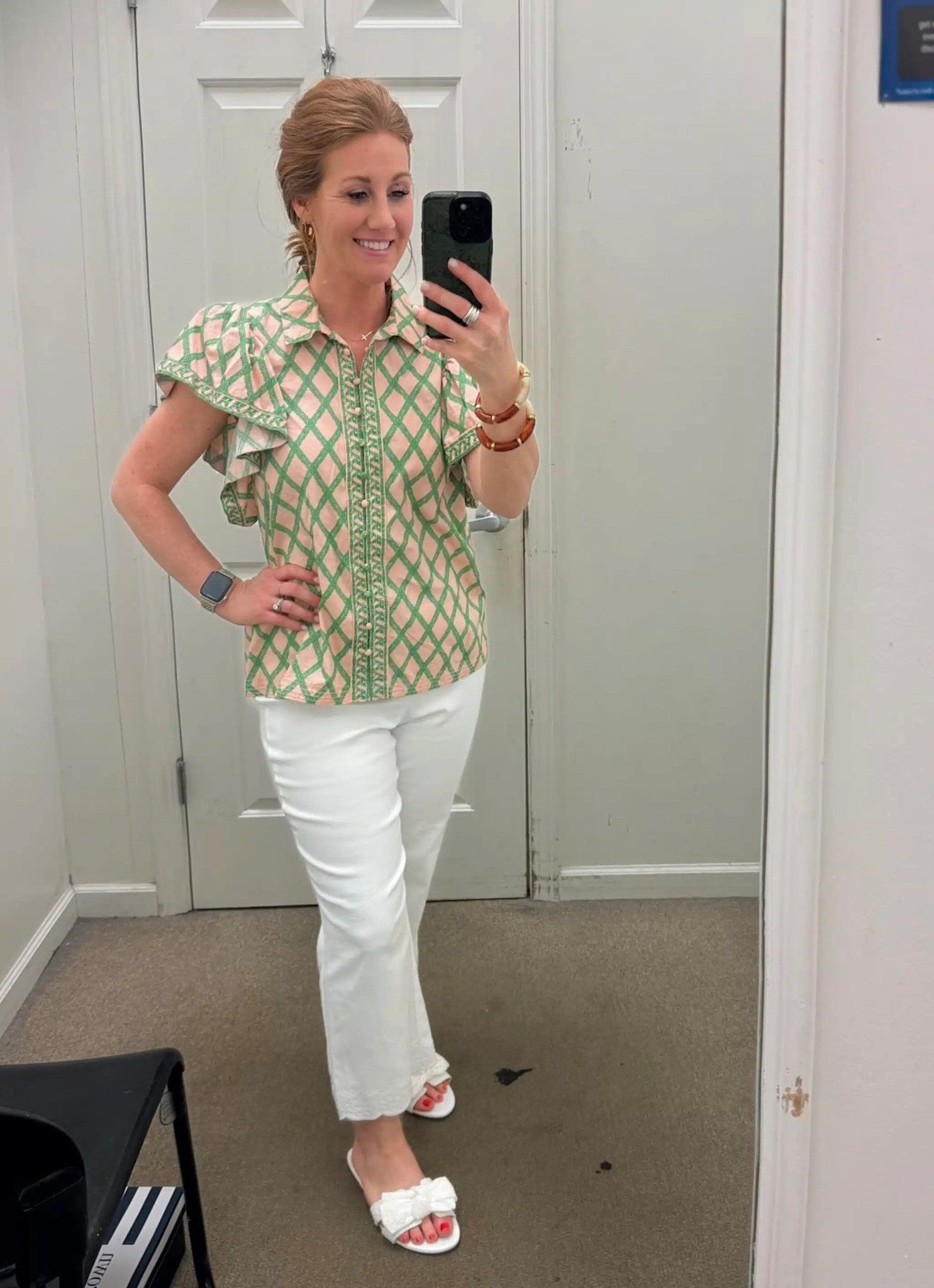Stephanie found another pair of white pants with a scalloped hem and these will be perfect for Spring and Summer. Her blouse is a size small, pants are a 4P and sandals are size 7. 

#LTKSpringSale #LTKPetite #LTKOver40
