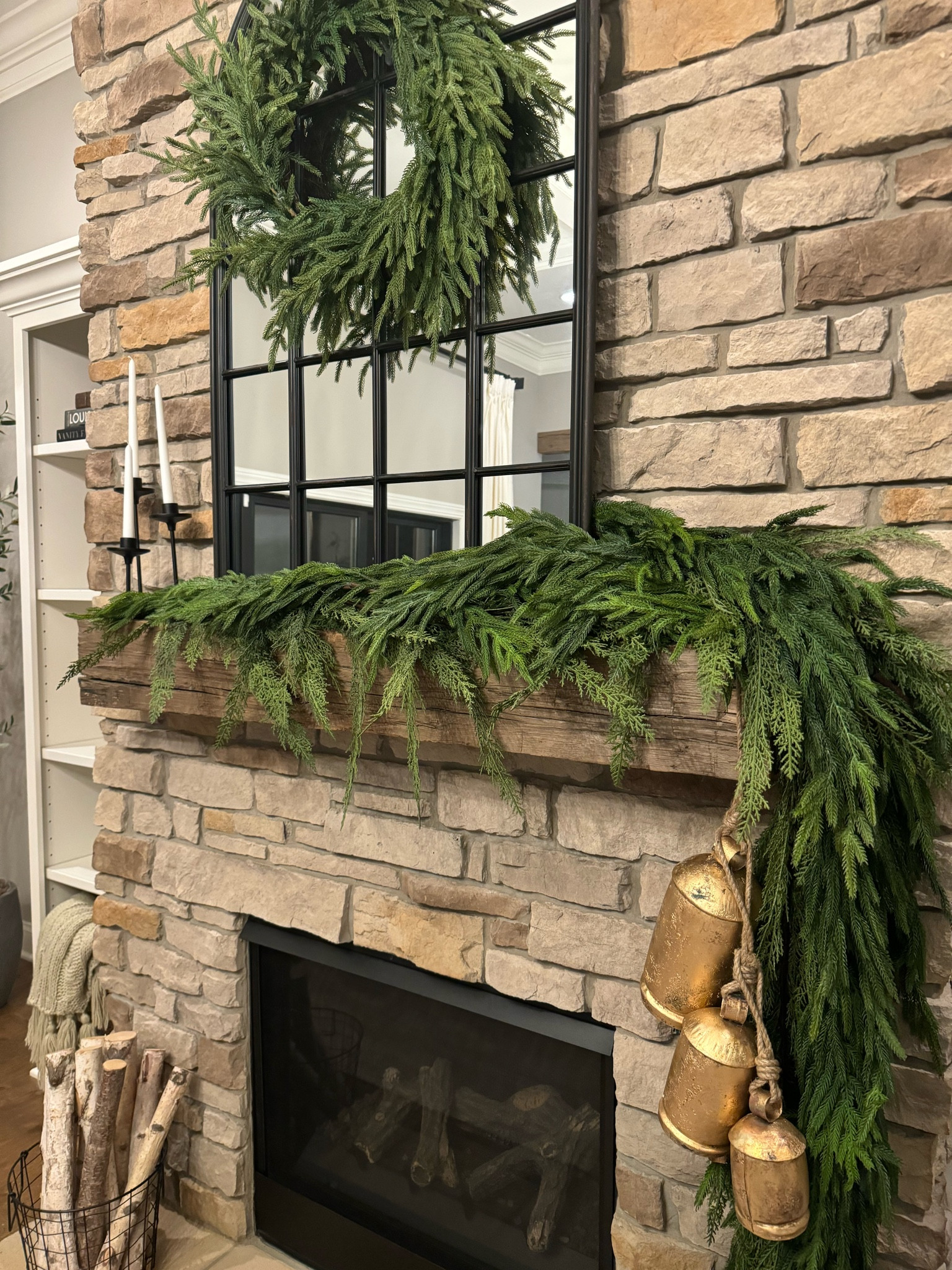  Christmas floral, Christmas greens

#LTKhome #LTKHoliday #LTKSeasonal