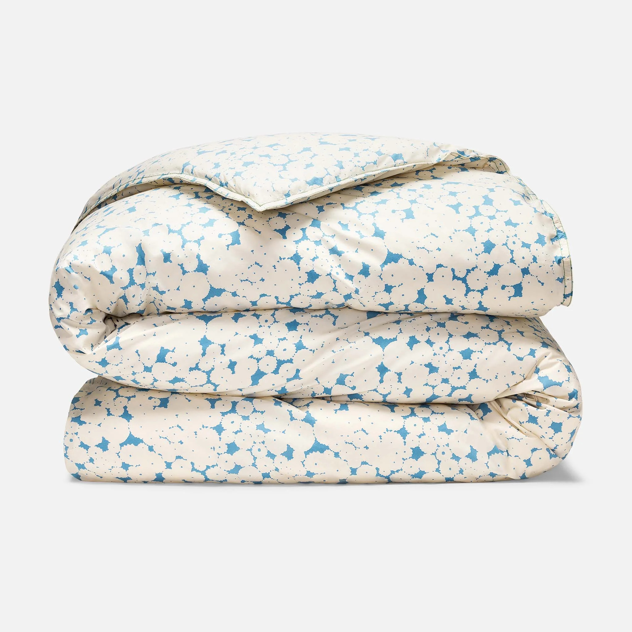 Brooklinen Washed Classic Percale Duvet Cover size Full/Queen in g Blooms in Cerulean | Brooklinen