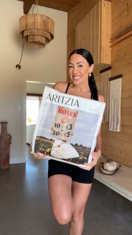 An @aritzia haul worth swooning over! These pieces have been a staple in my wardrobe. I brought many with me to Joshua Tree, Nashville, and I wear the active piece all the time for errands and mommy duty! #aritziapartner

Summer haul 
Summer capsule 
Under $100



#LTKFindsUnder100 #LTKActive #LTKSeasonal