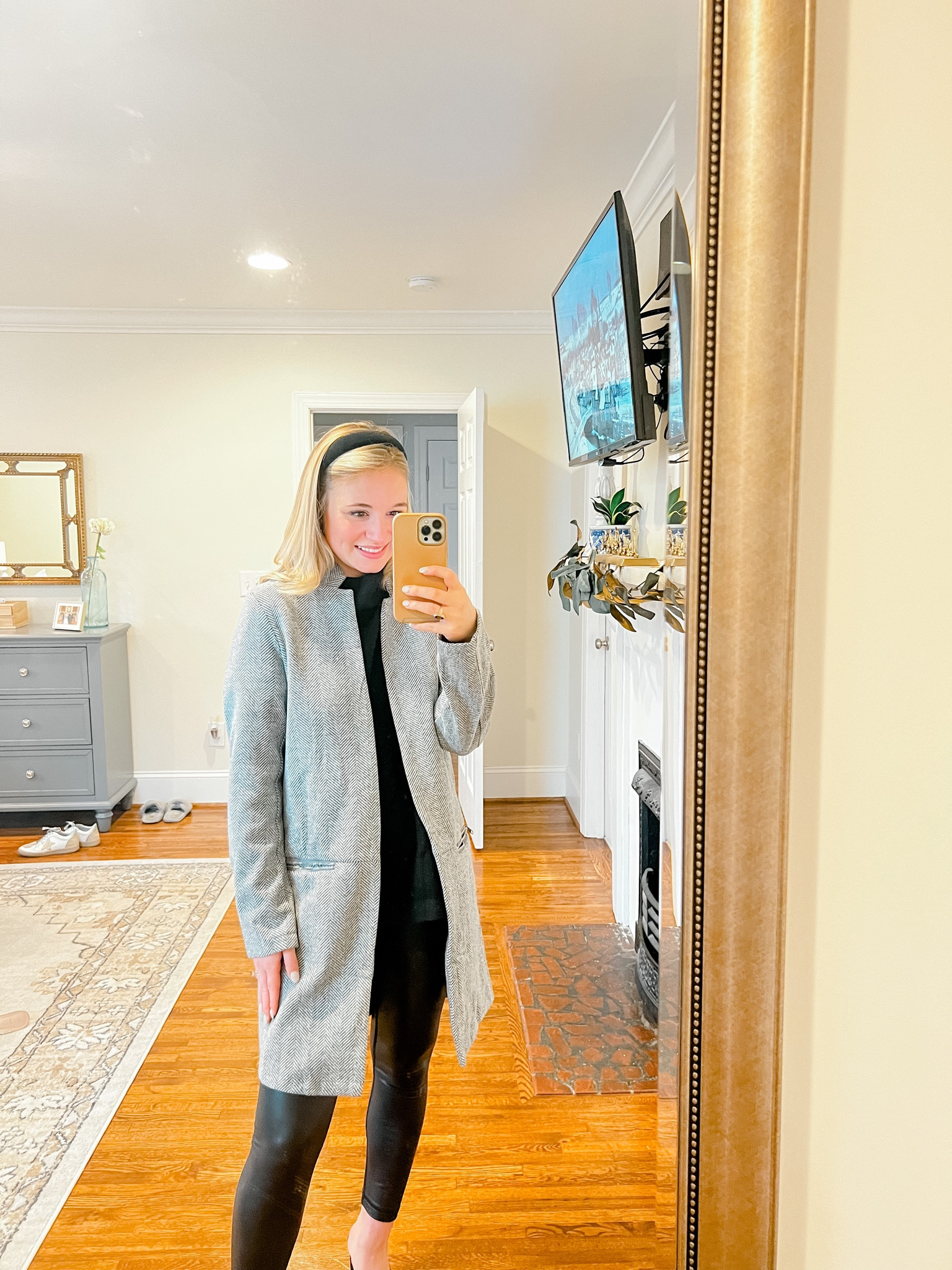 Amazon outfit // winter coat runs true to size - I’m wearing a size small 

#LTKworkwear #LTKSeasonal #LTKunder50