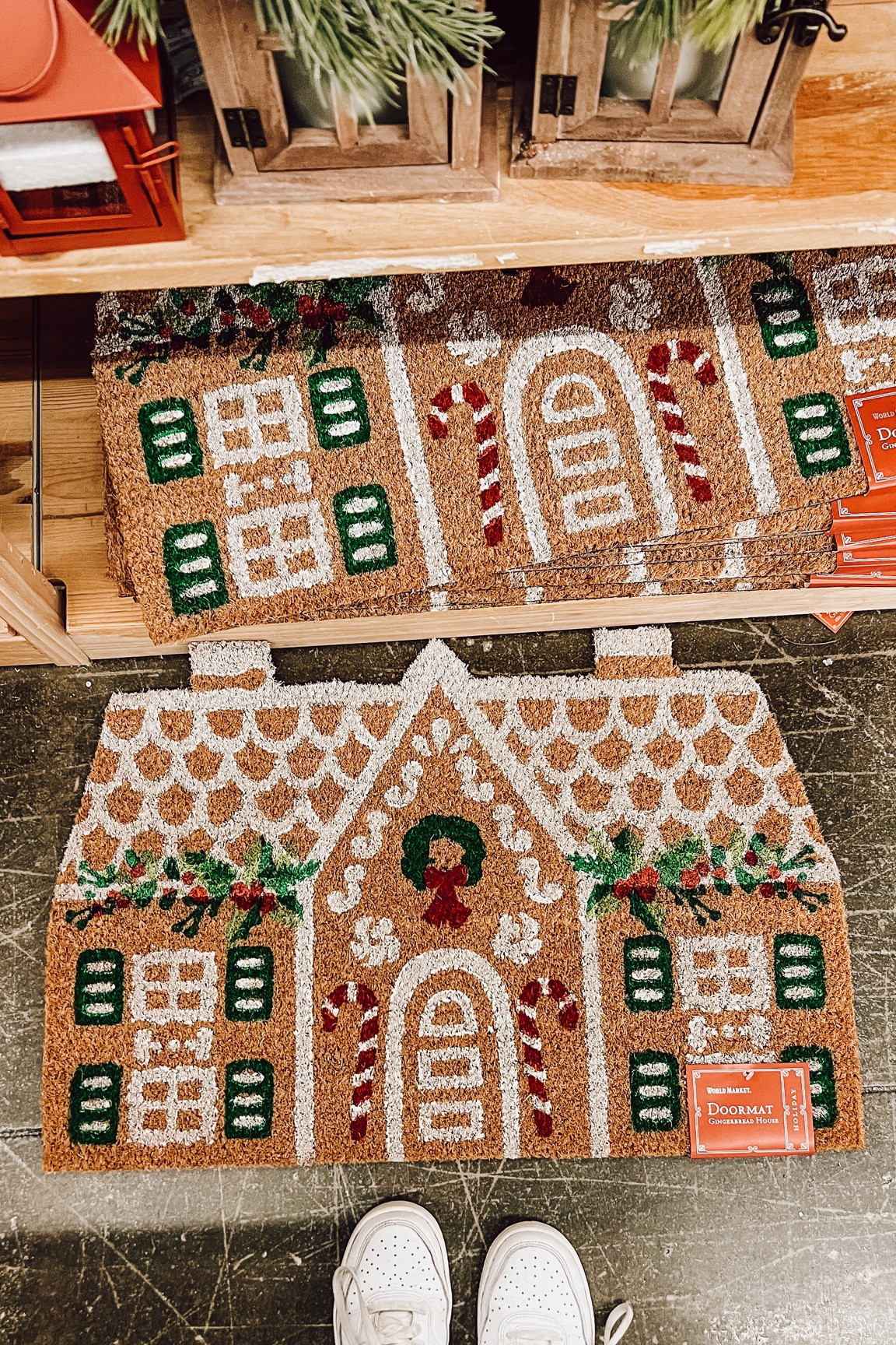 Gingerbread house doormat!

#LTKhome #LTKHoliday