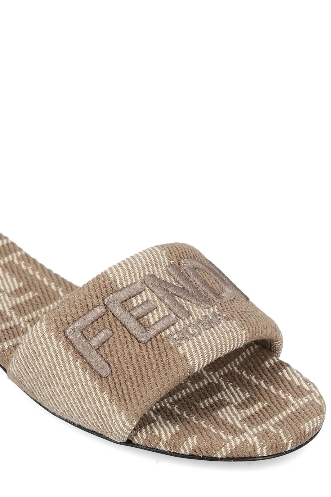 Fendi Sunshine Denim-Effect Jacquard Slides | Cettire Global