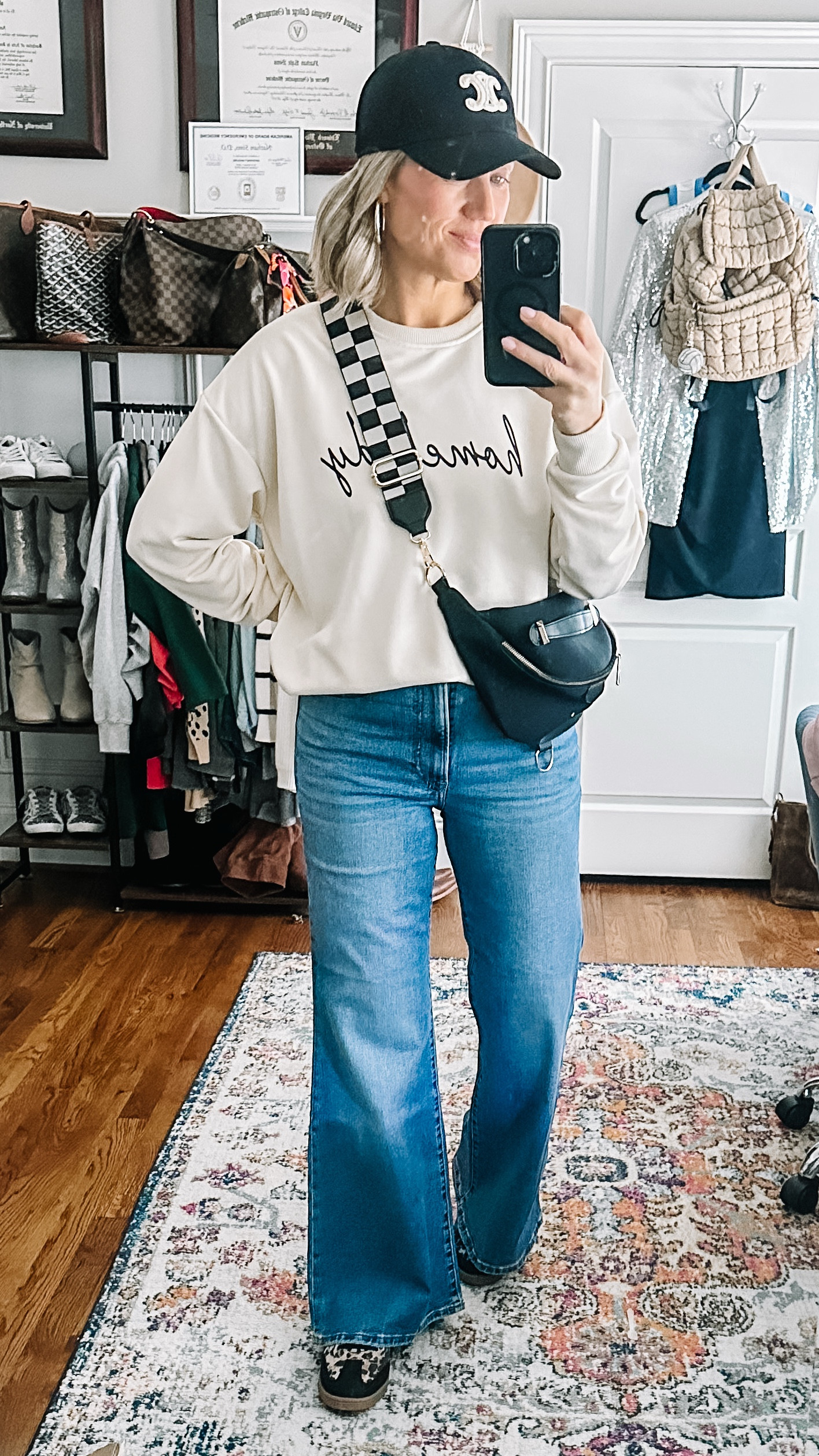 Hands down my favorite pair now! I sized up based on reviews - wearing 28 (typically 26-27) - 5’7, 140 lbs  

#LTKSpringSale #LTKFindsUnder100 #LTKOver40