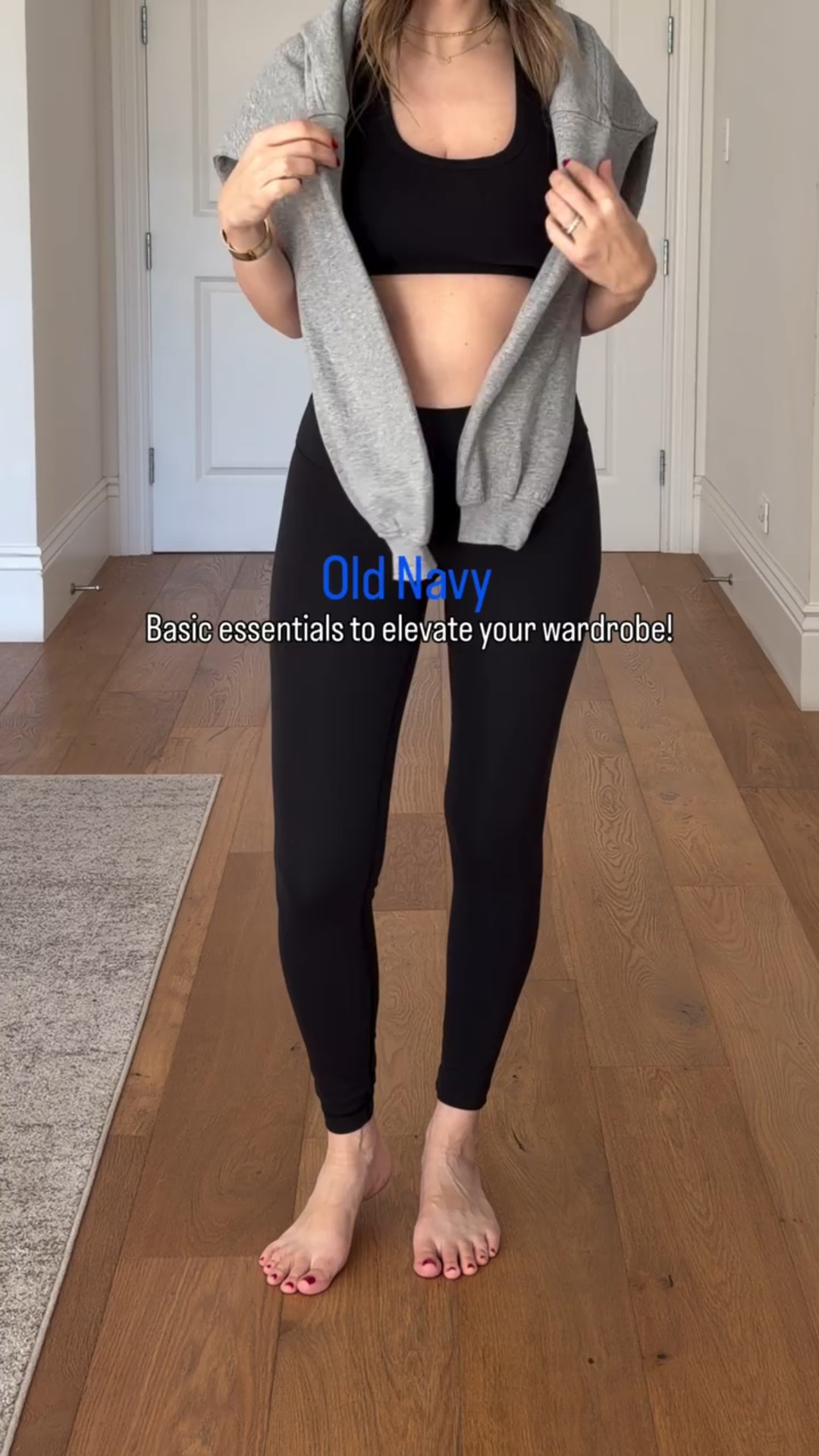 New year, new resolutions! Working out more is always high on the list! I’m loving this Old Navy oversized hoodie! It’s pretty light, but still soft, warm and cozy! Perfect for everyday or to layer on top of your workout clothes! 

Old Navy Women’s SoComfy Oversized Pullover Hoodie Sweatshirt Heather Gray / S

https://creatorlink.shop/3Noaiv4

@oldnavy 

#Oldnavy #OldNavyCreator #ootd #oversizedhoodie #fashioninspo