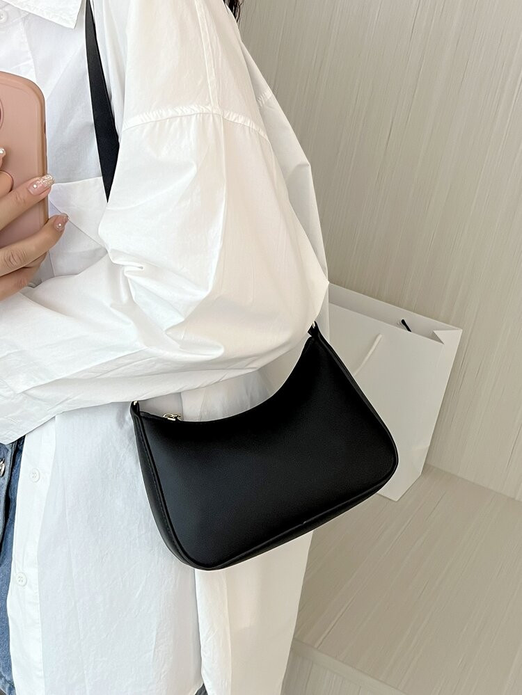 Mini Minimalist Baguette Bag
       
              
              $7.60        
    (1000+)
     ... | SHEIN