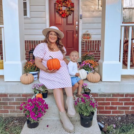 Autumn is finally here which means fall front porch decorating is in full swing!



#LTKhome #LTKshoecrush #LTKSeasonal