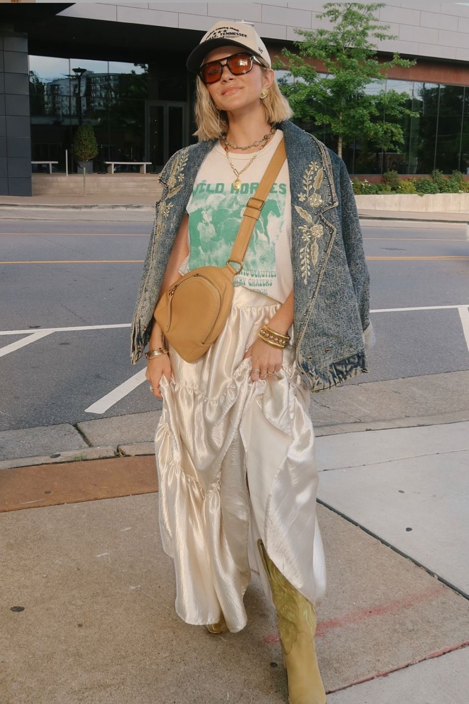 Concert look! Country concert outfit idea! 

#LTKFestival #LTKStyleTip