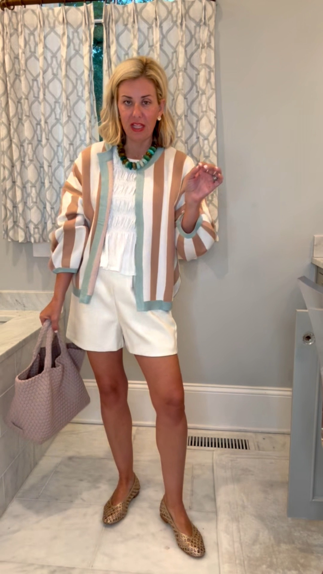 This cardigan from the zon is a huge yes! Yall so good! 
Top & cardigan- xs
Shorts - small
Flats - 7.5 (sized 1/2 down)

Codes
*Avara - mixandmatch15
*Allie + Bess - Catherine20

#LTKdayinmylife #LTKootd #LTKmomlife