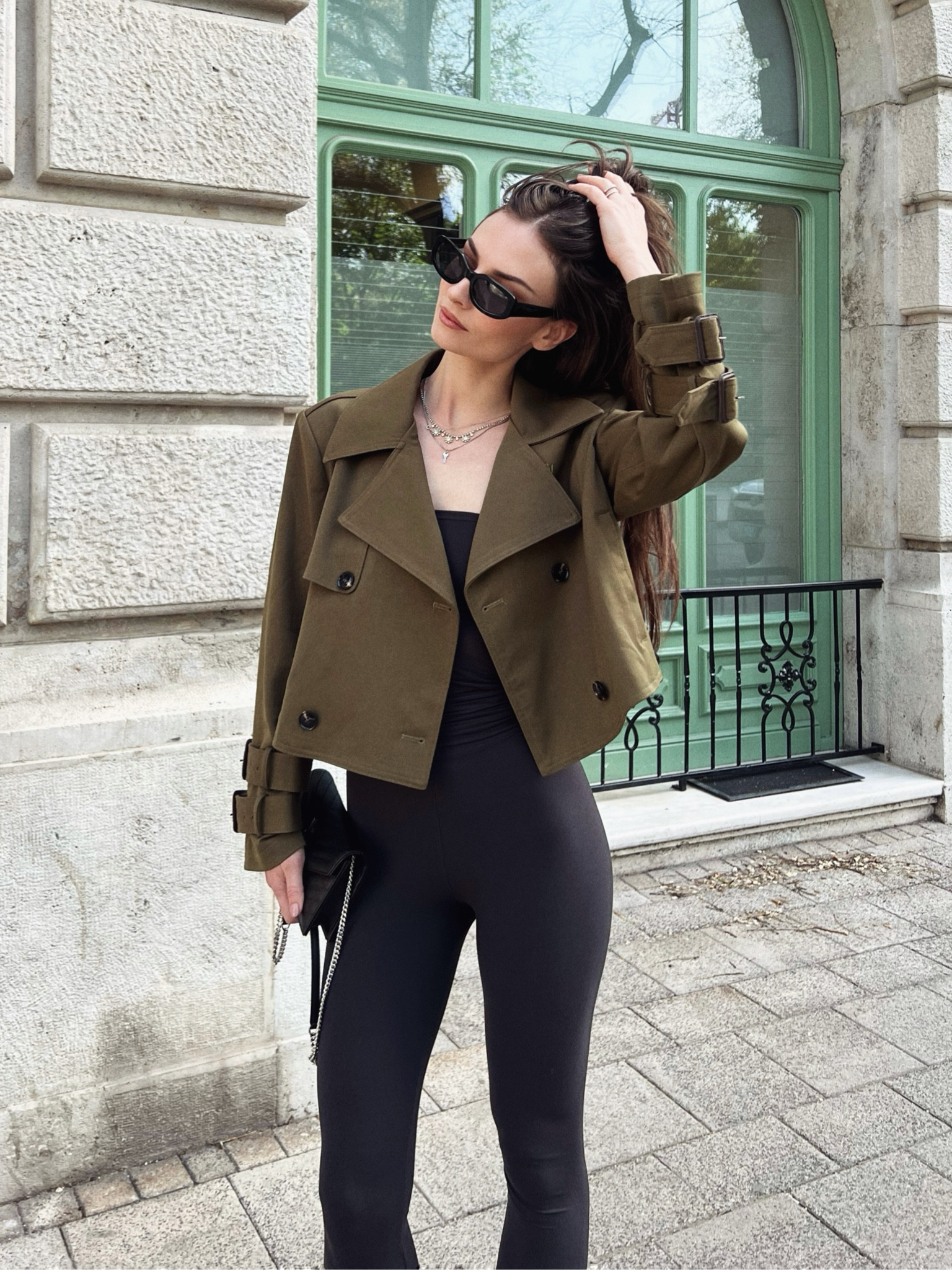 My WeWoreWhat % code is VERO20
Affiliate links 