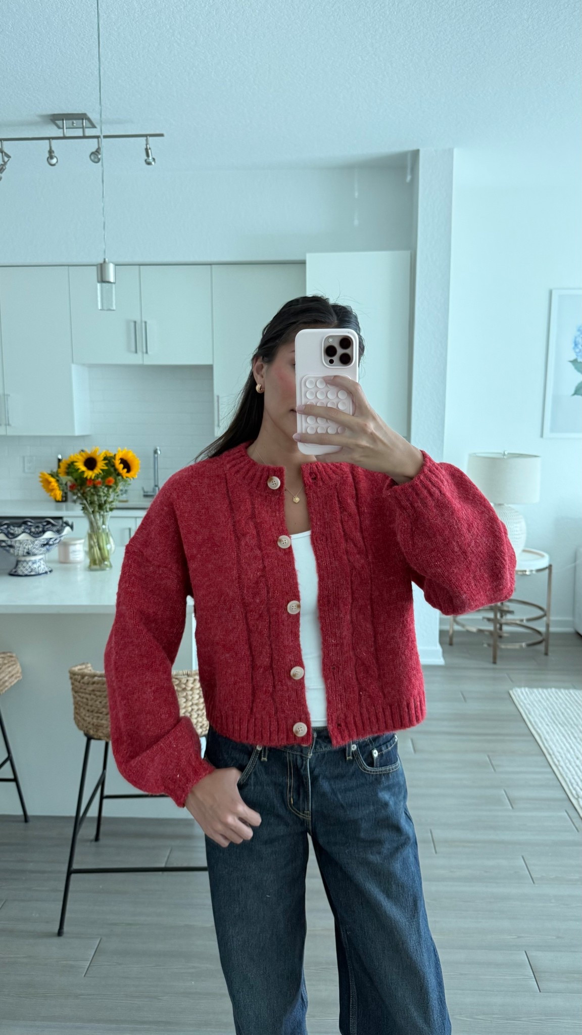 the perfect red cardigan🫶🏼

#LTKSeasonal #LTKStyleTip #LTKFindsUnder100