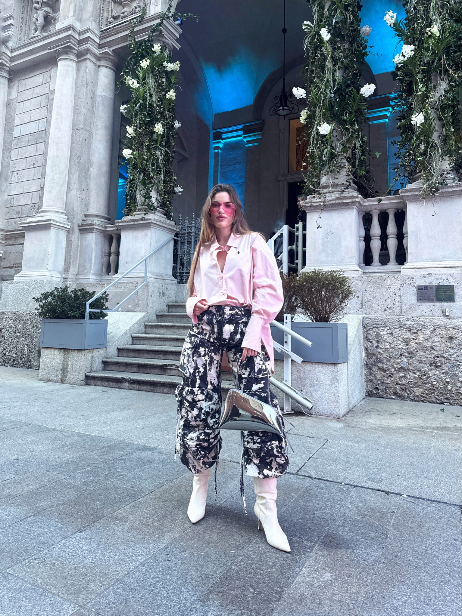 First look MFW 🩷 #milanofashionweek
#mfw 

#LTKitbag #LTKeurope