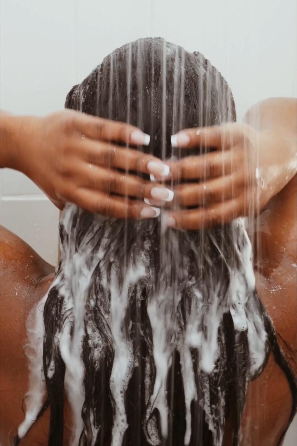 Do You Double Cleanse? [Save]
- detangle brush @tangleteezer 

Step 1: Cleansing Scalp
- exfoliating scalp treatment @avedauk 
- stimulating scalp brush @marianilastockholm 

Step 2: Cleanse Hair
- strengthening shampoo @aveda 
*I used the gorgeous aromatic scent to help me slow down and meditate for a moment 

Step 3: Condition Hair
- Olive oil conditioner @palmersuk 
- regular cling film
- copper towel @aquishair 

Step 4: Seal & condition
- Glycolic gloss @lorealparis 
- bond building flash treatment

#doublecleansing #dryscalp #hairextensionsuk #leaveout #washdayroutine 

#LTKeurope #LTKbeauty