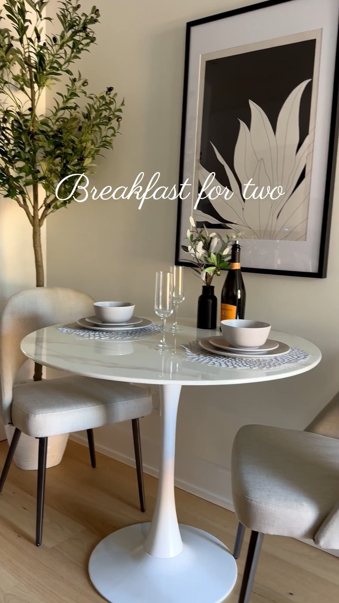 The perfect breakfast nook does exist and we have the links ✨

Breakfast table, small pedestal table, dinette table, small table, marble table, small dining table, table for 2, chairs, olive tree, wall art, digital Etsy print, kitchen styling 

 



#LTKcanada #LTKsale #LTKhome