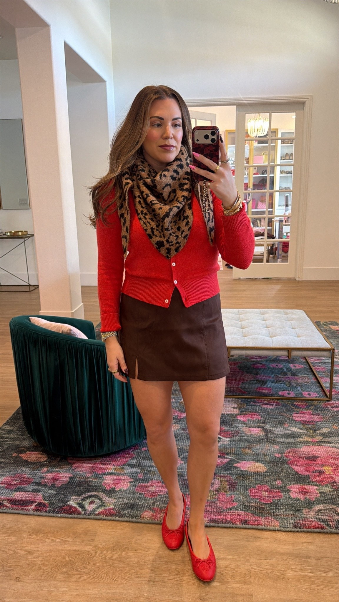 curvy midsize fall outfit! wearing size medium in cropped red cardigan and size medium in faux suede chocolate brown mini skirt 🤎 loveee the leopard triangle scarf! full outfit is 40% off

#LTKSeasonal #LTKMidsize #LTKSaleAlert