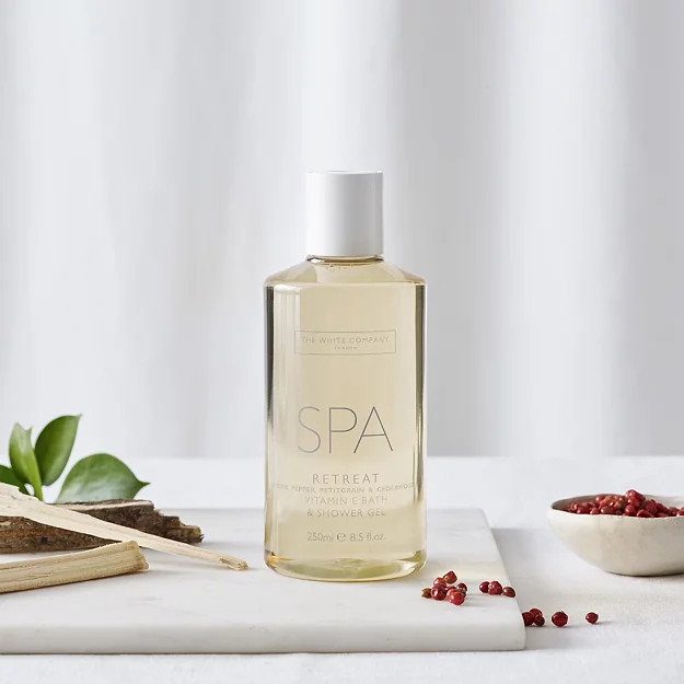 Spa Retreat Vitamin E Shower Gel | The White Company (UK)