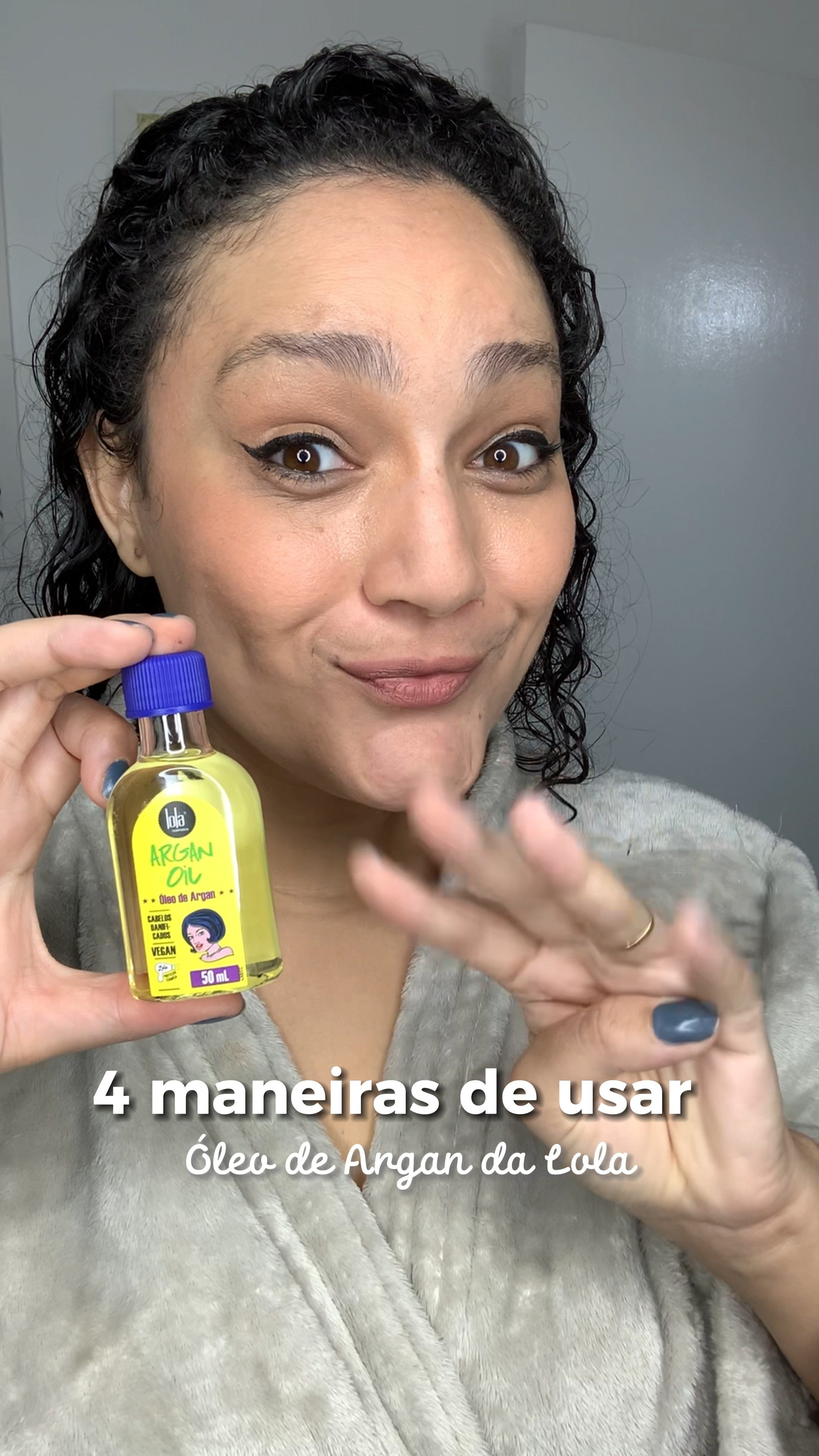 Já pega essa dica sobre o O óleo de Anrgan da Lola. 
Ele é um produto sensacional, além de maciez, possibilita controle dos frizz, proteção térmica e tudo isso sem pesar os fios pois tem toque seco ❤️

Você encontra ele na Amobeleza 

#LTKbrasil #LTKbeauty #LTKBeautySale